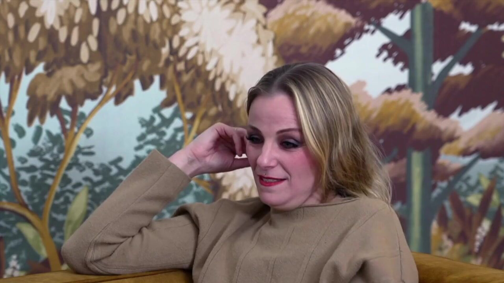 Natasha Natasha, 35 years old, naughty girl with two faces - milf - big ass - blowjob