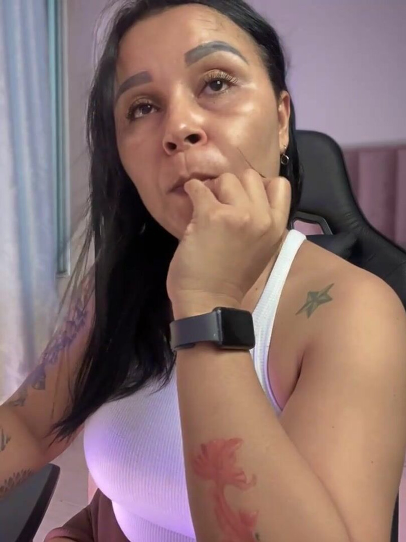 Natural Bigass Ninasc 2025 12 13 15 29 - webcam
