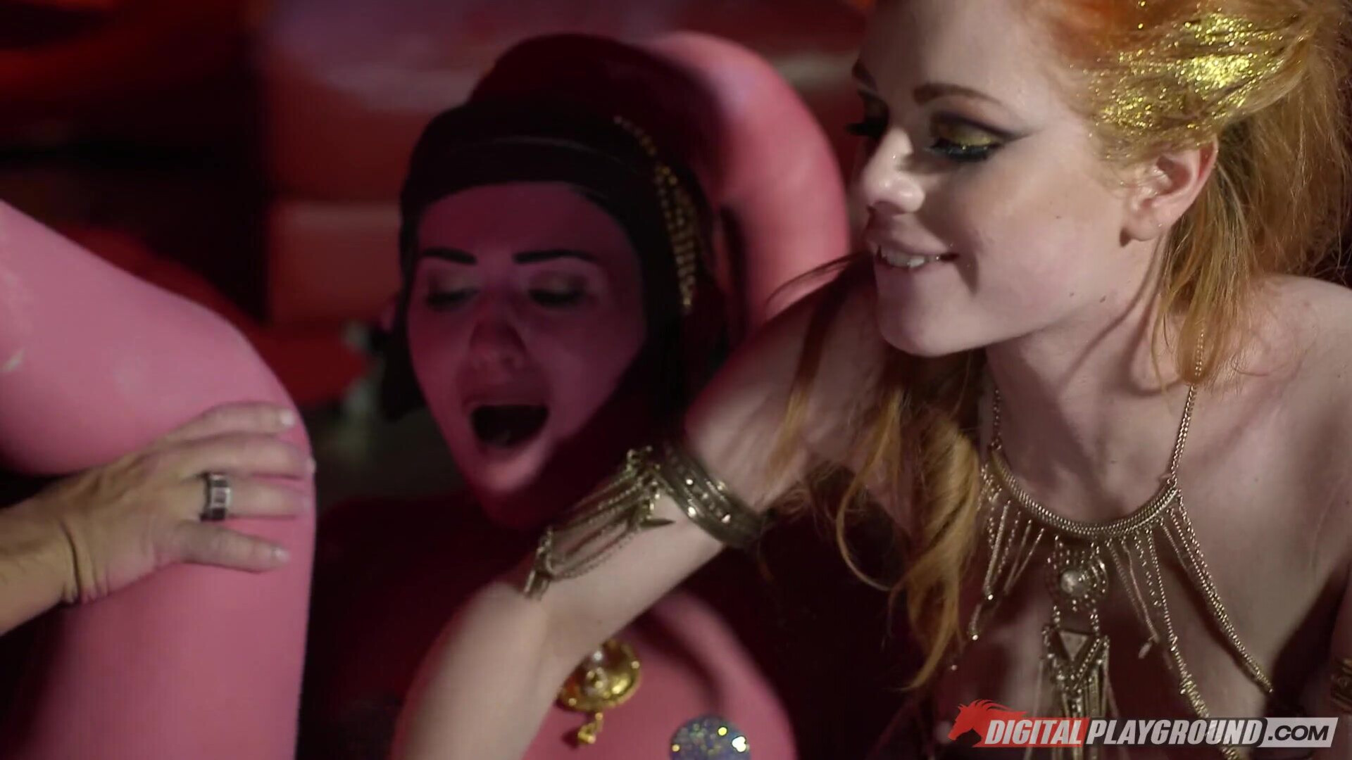 SWU XXX Misha Cross & Ella Hughes - blowjob - parody - threesome - star wars - alien - anal - cosplay - cumshot - babe