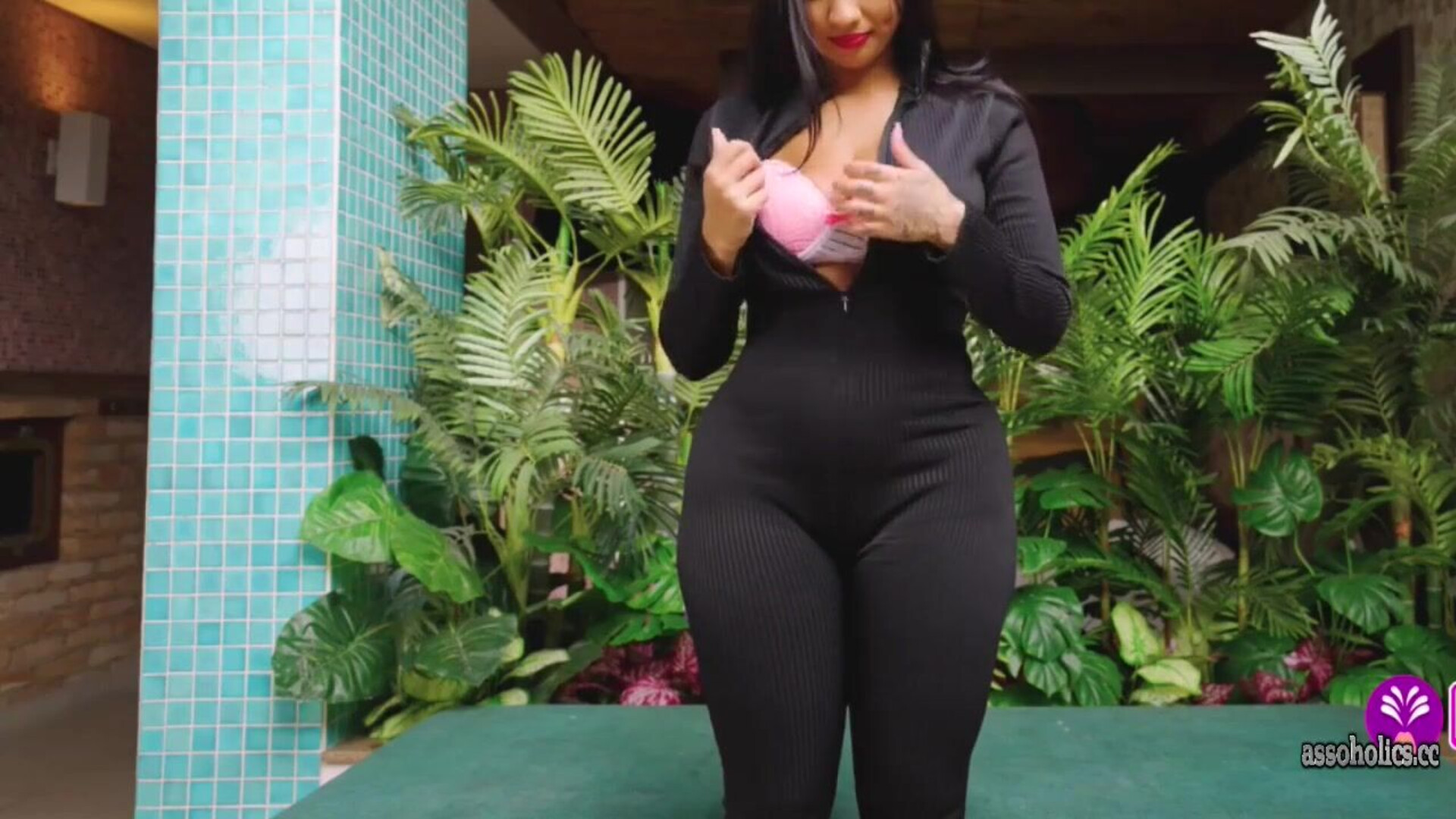 Vitoria Beatriz My nueva secretaria - hardcore - blowjobs - latina - big butt - subtitled - spanish - secretary - facial - big boobs