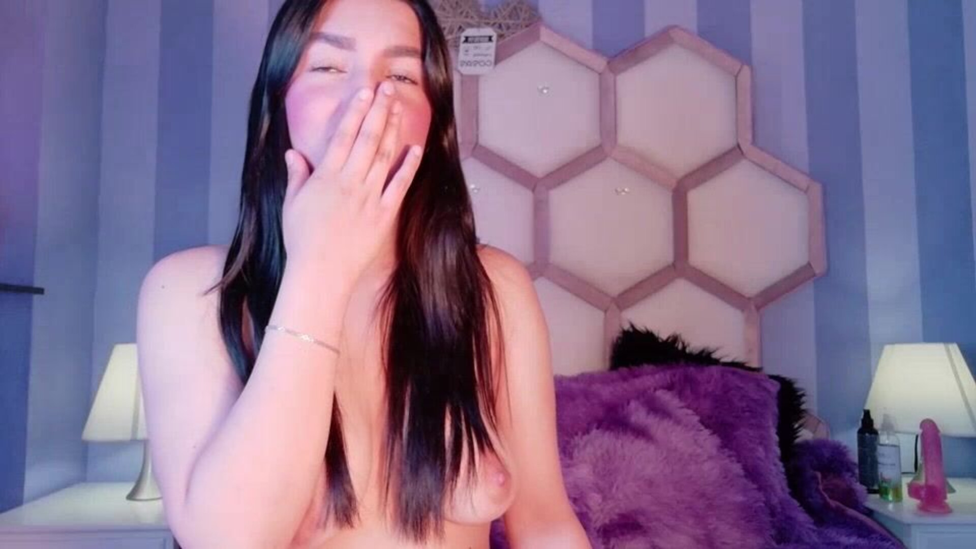 Yv174y!0r 2026 02 06 07 07 37 750 - webcam
