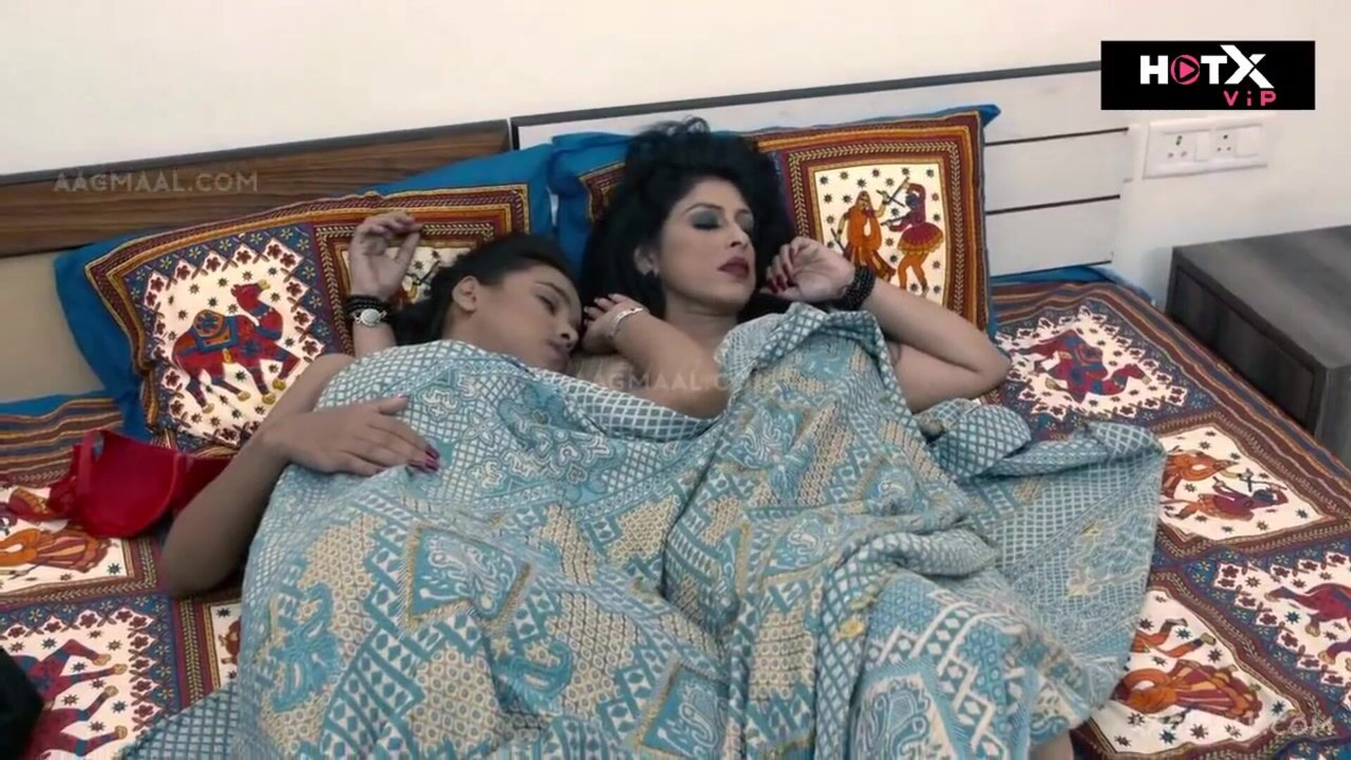 Black Widow Uncut (2022) HotX Hindi Short Film - sapnasappu - tinanandy - tinadutta - sucharitabhattacharya - zoyarathore - kajalchauhan - jyotimishra - anmolkhan - fetish - blowjob