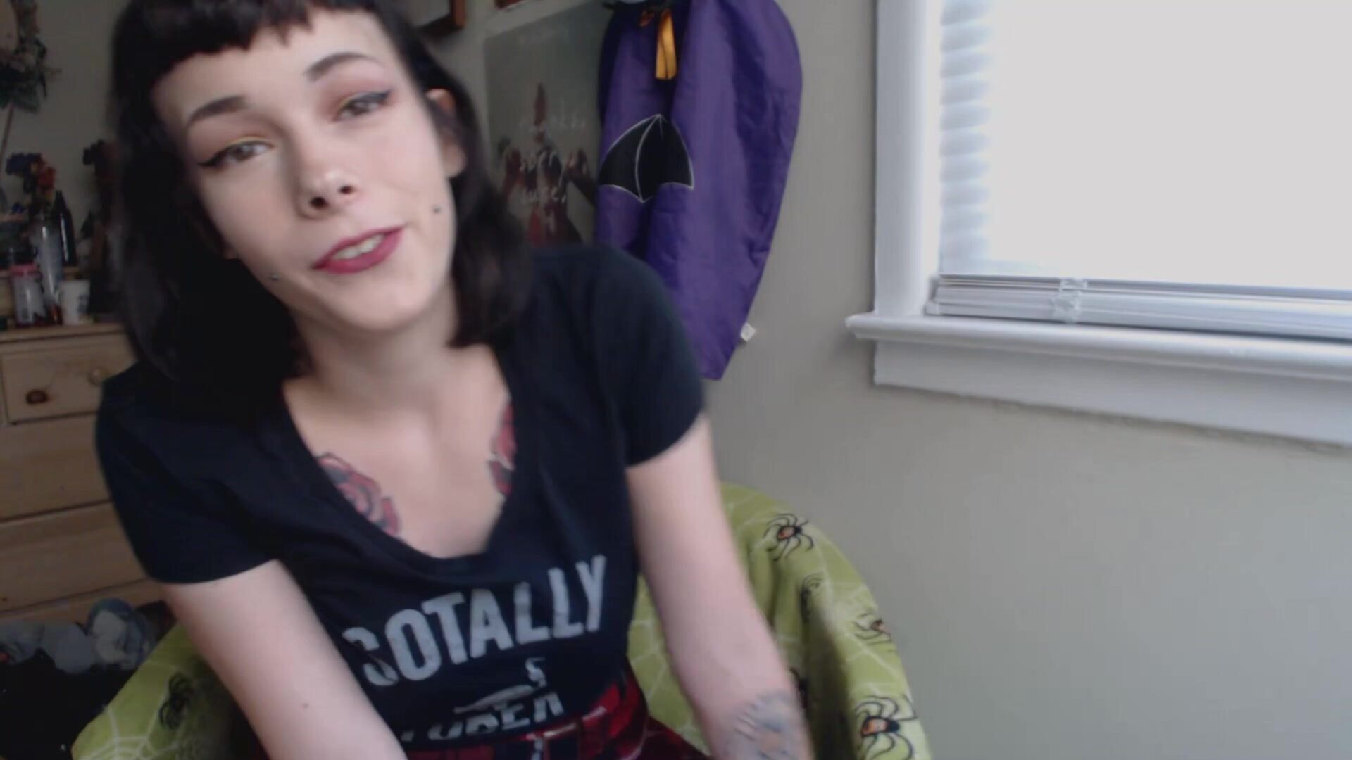 DamnedestCreature Dumb Sch Lgirl Begs For Threesome - solo - toys - amateur