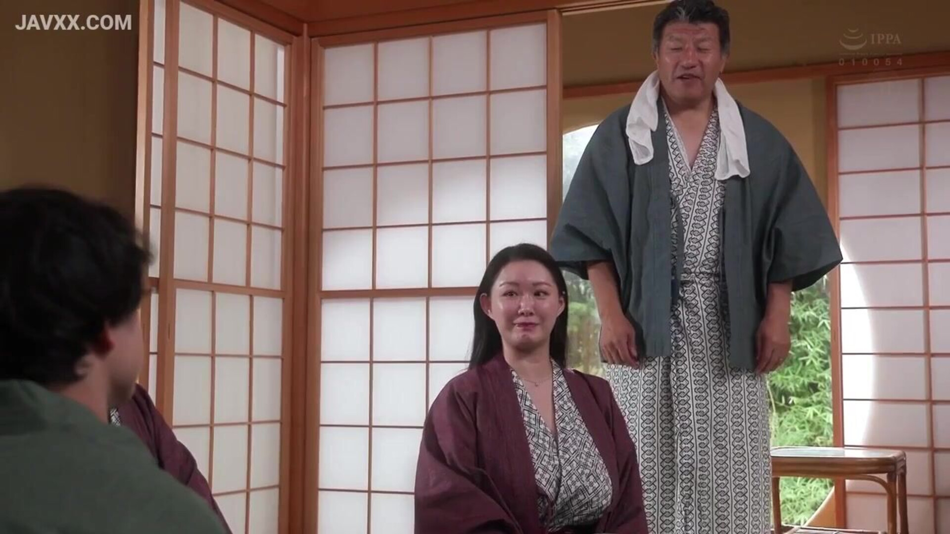 JUR 675 A two day one night trip to milk my aunt who h - asian