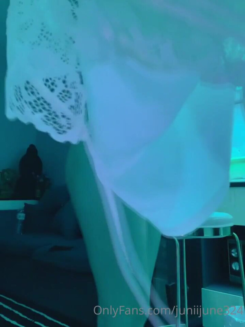 Juniijune 22 - asian - onlyfans - juniijune