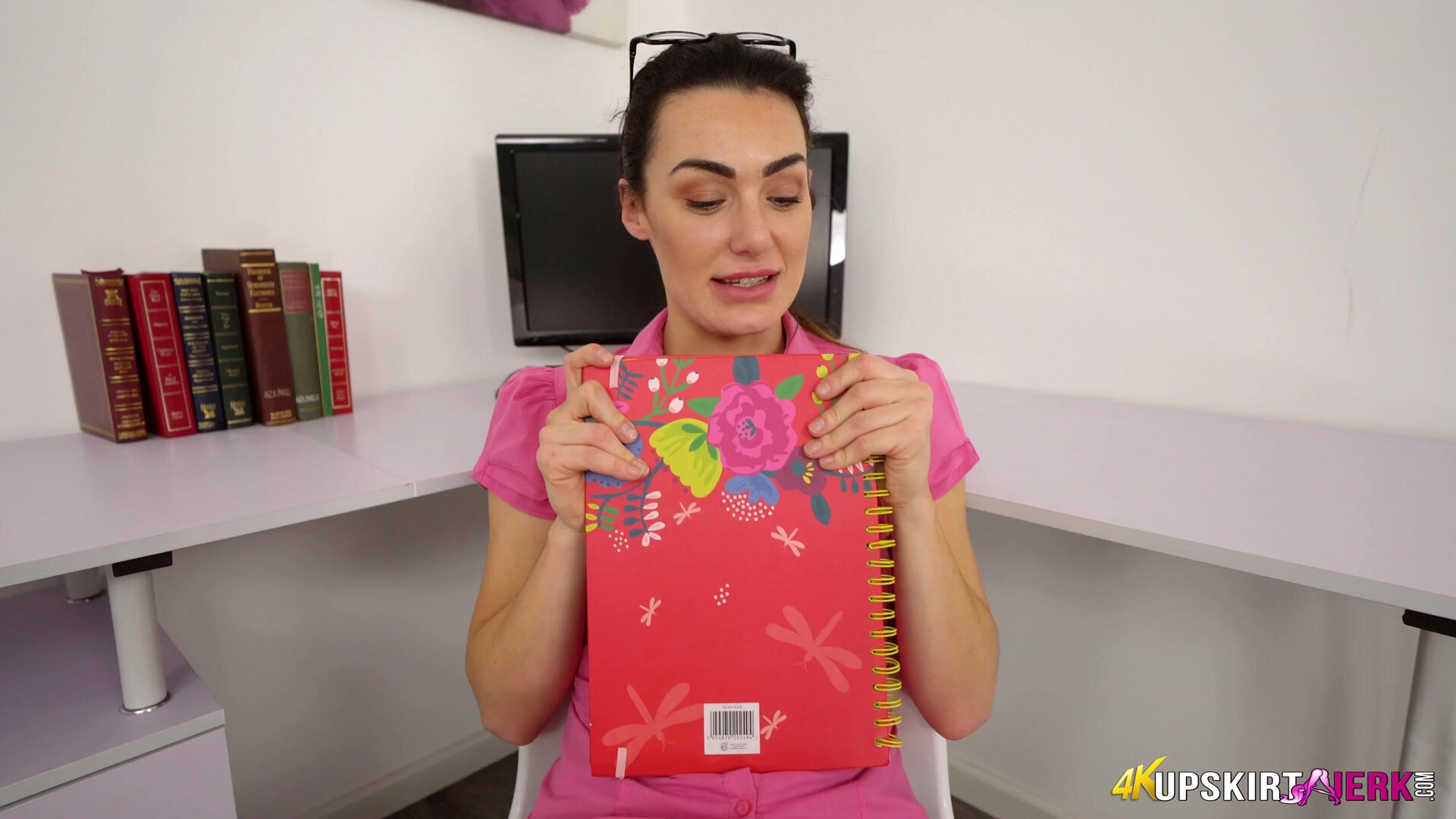 Laura Can We Negotiate - milf - djdj