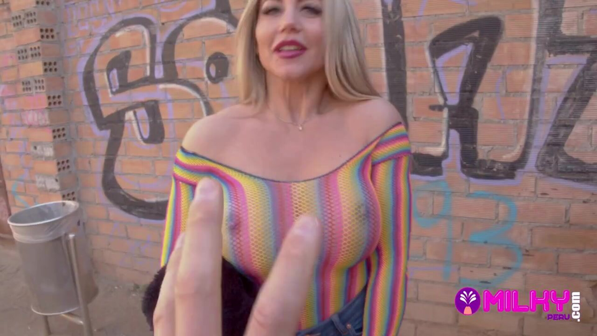 MilkyPeru – Dia Dificil Para Cachar, Pero Aparecio Una Hermosa Rubia Carla Boom - latin - spanish - blowjob