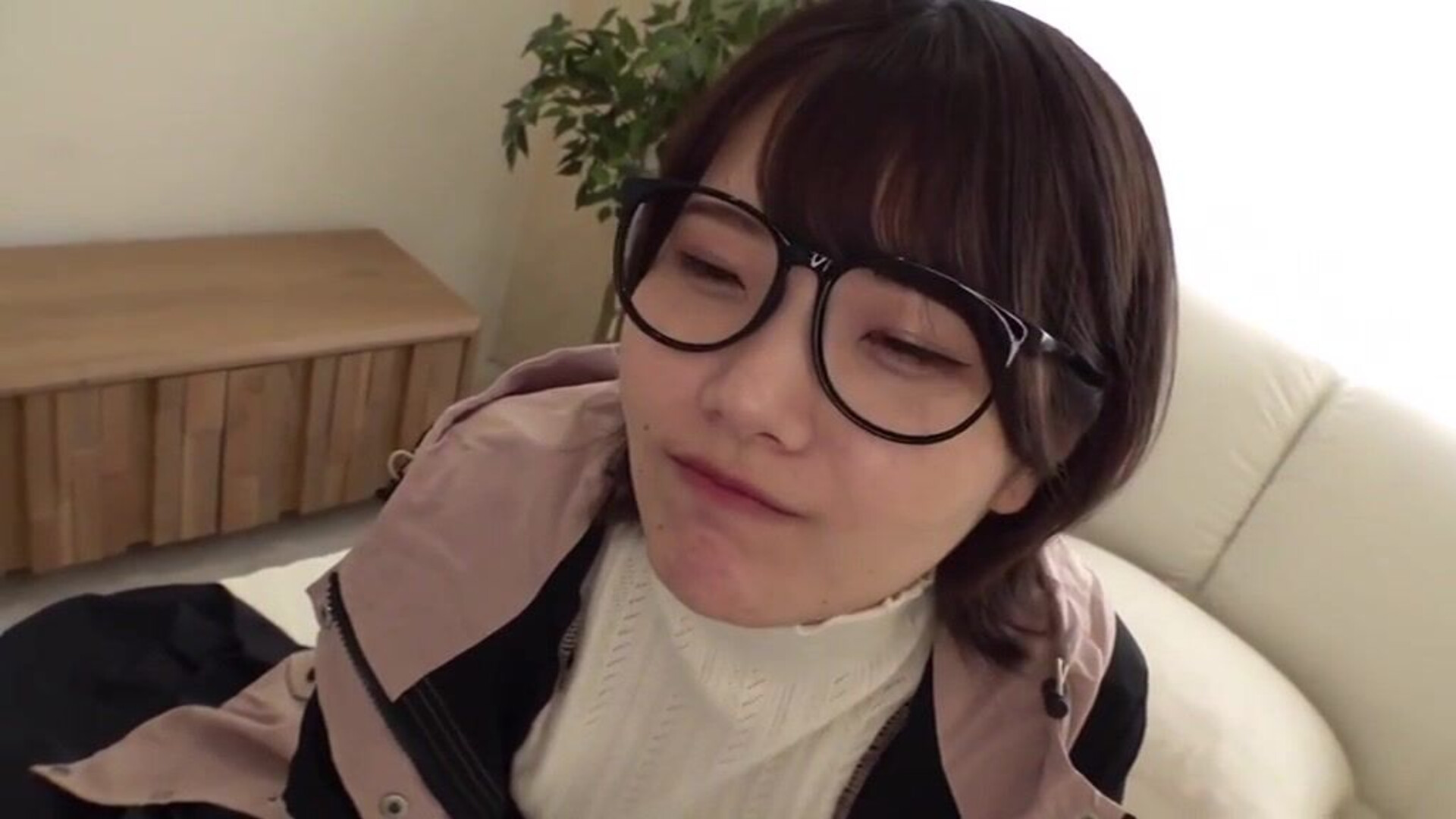 Mukc 109 — Erotic Doujin Artist On The Way Home From An - asian