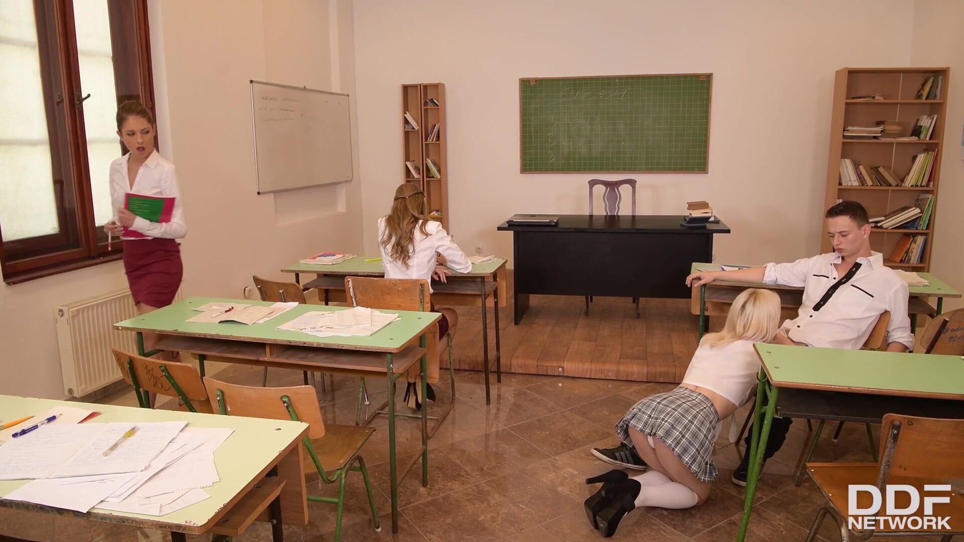 Rebecca Volpetti, Tiffany Tatum, Zazie Skymm Back To Hardcore School - hot