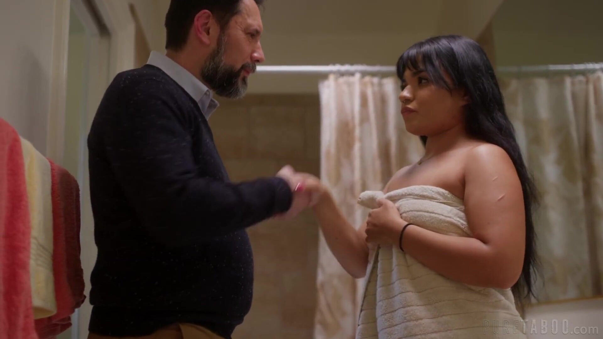 Summer Col Being Of Service - milf - big ass - blowjob