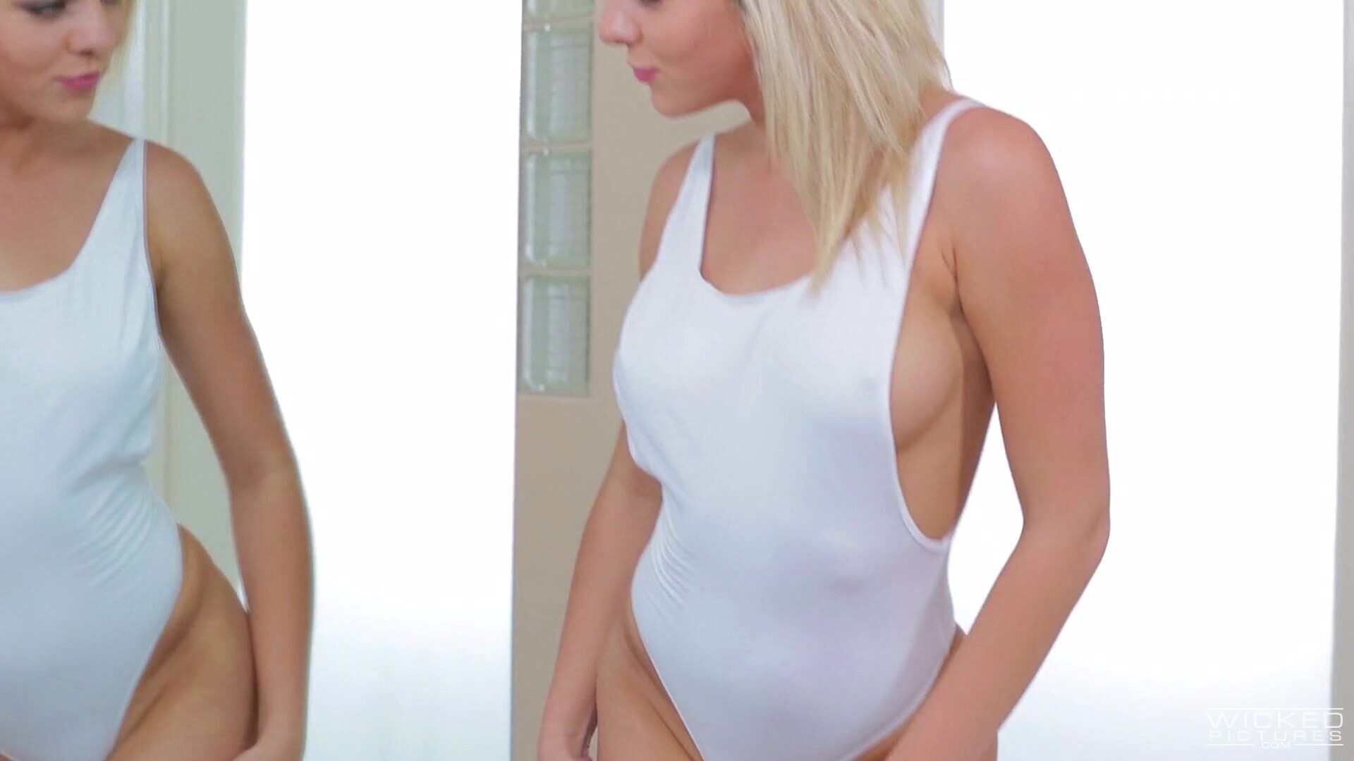 Teen Yoga - babe