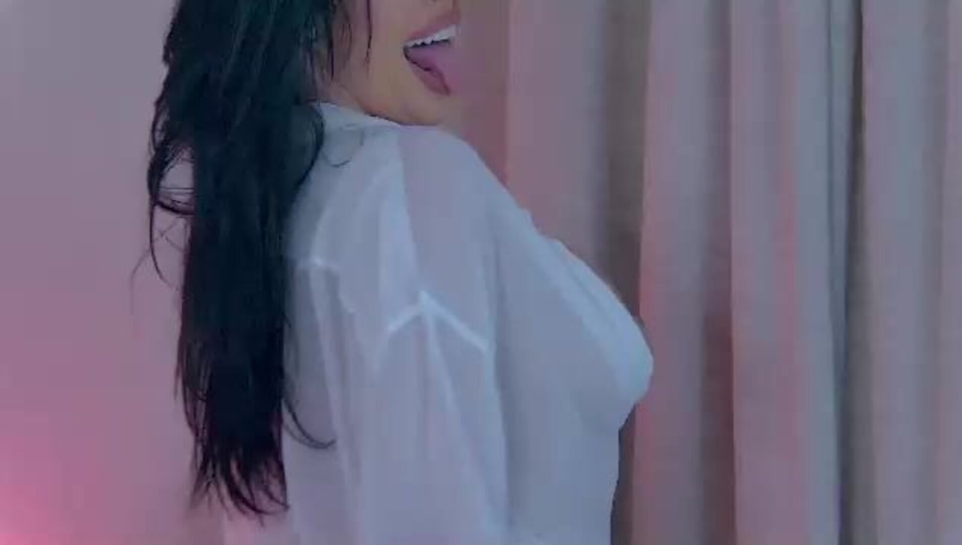 yviesweet 2026 01 11 03h02m05s - webcam