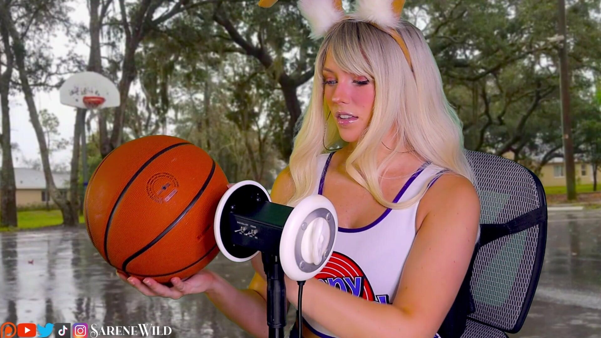 ASMR Looney Tunes Lola Bunny v3 SareneWild - asmr