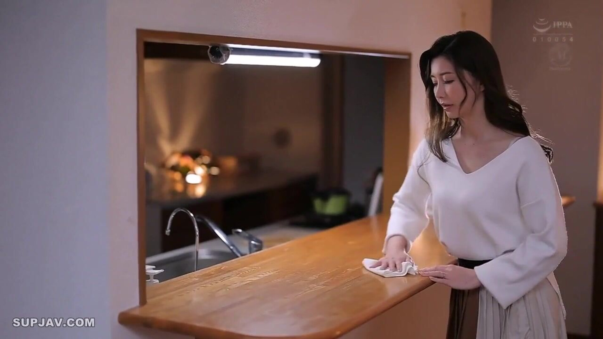Ayumi Miura A Married Woman Drowning In Black Cock - babe