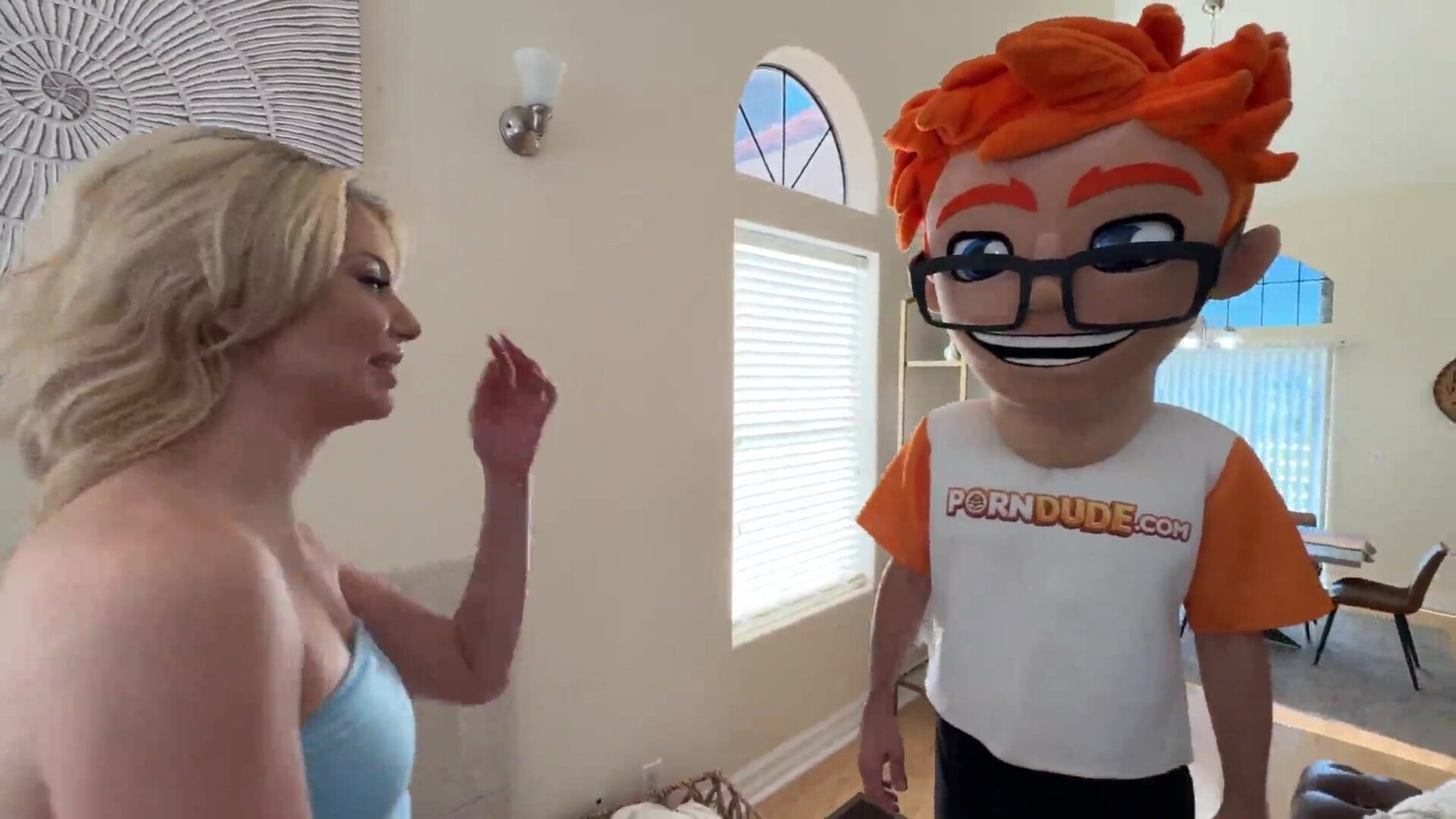 Beverly Hillson Beverly Hillson Nails the Role, Porn Dude Nails Her - milf - big ass - blowjob