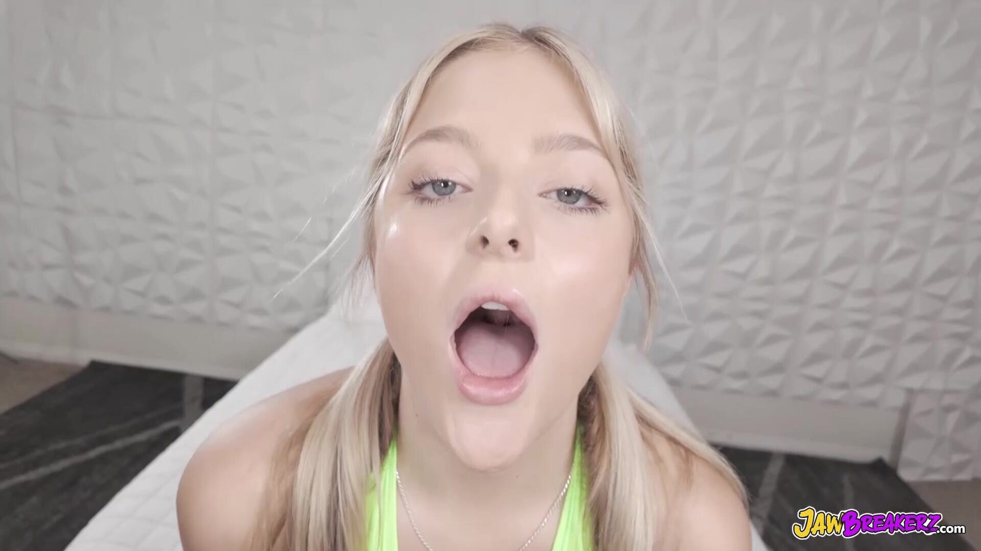 Blonde Teen INCREDIBLE BBC Interracial Blowjob - bbc - blonde - blowjob - big dick - big cock - huge dick