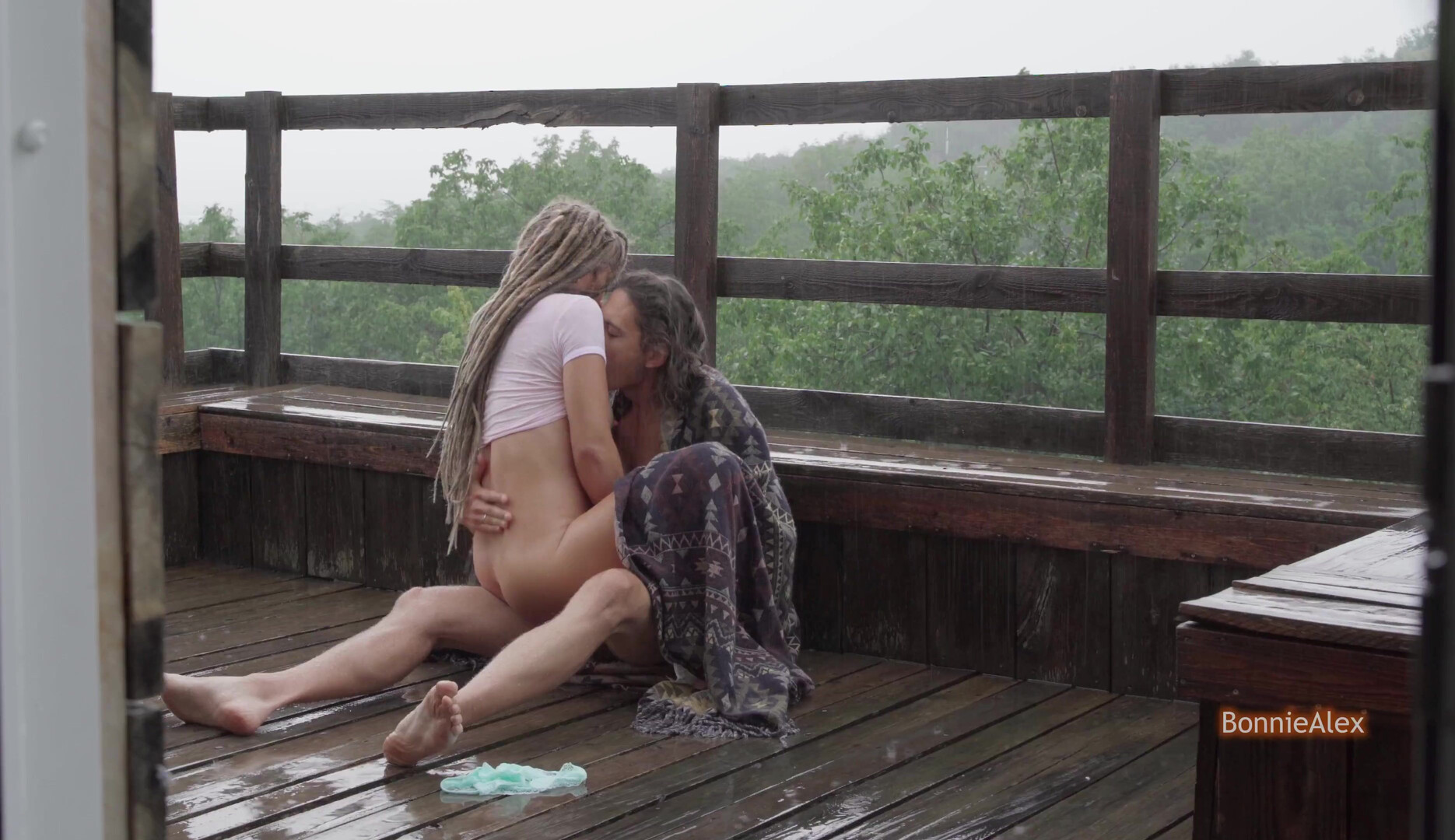 Bonniealex We Fuck In The Heavy Rain Amateur Couple Bonniealex - amateur - hardcore - 4k porn