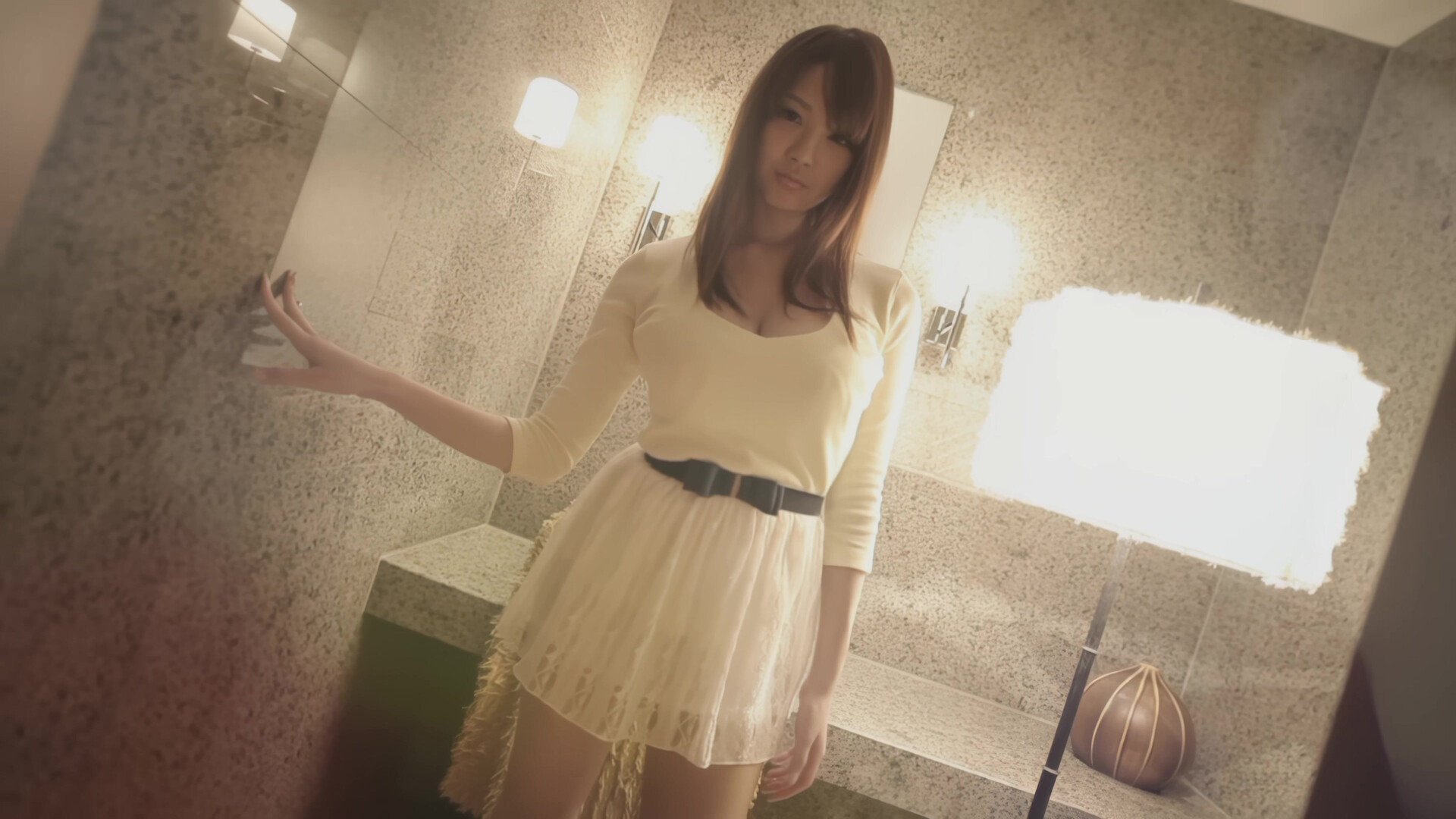 Busty Asian Babe pt1 - babe - asian - busty - big tits