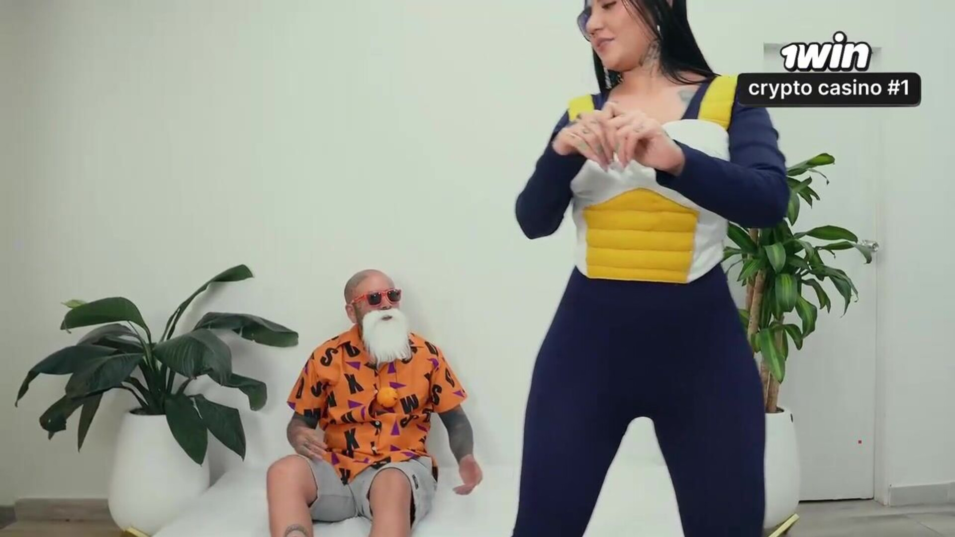 Colombiana with ginormous butt rides Master Roshi's schlong and guzzles his spunk L - hardcore - porn - xxx - cosplay
