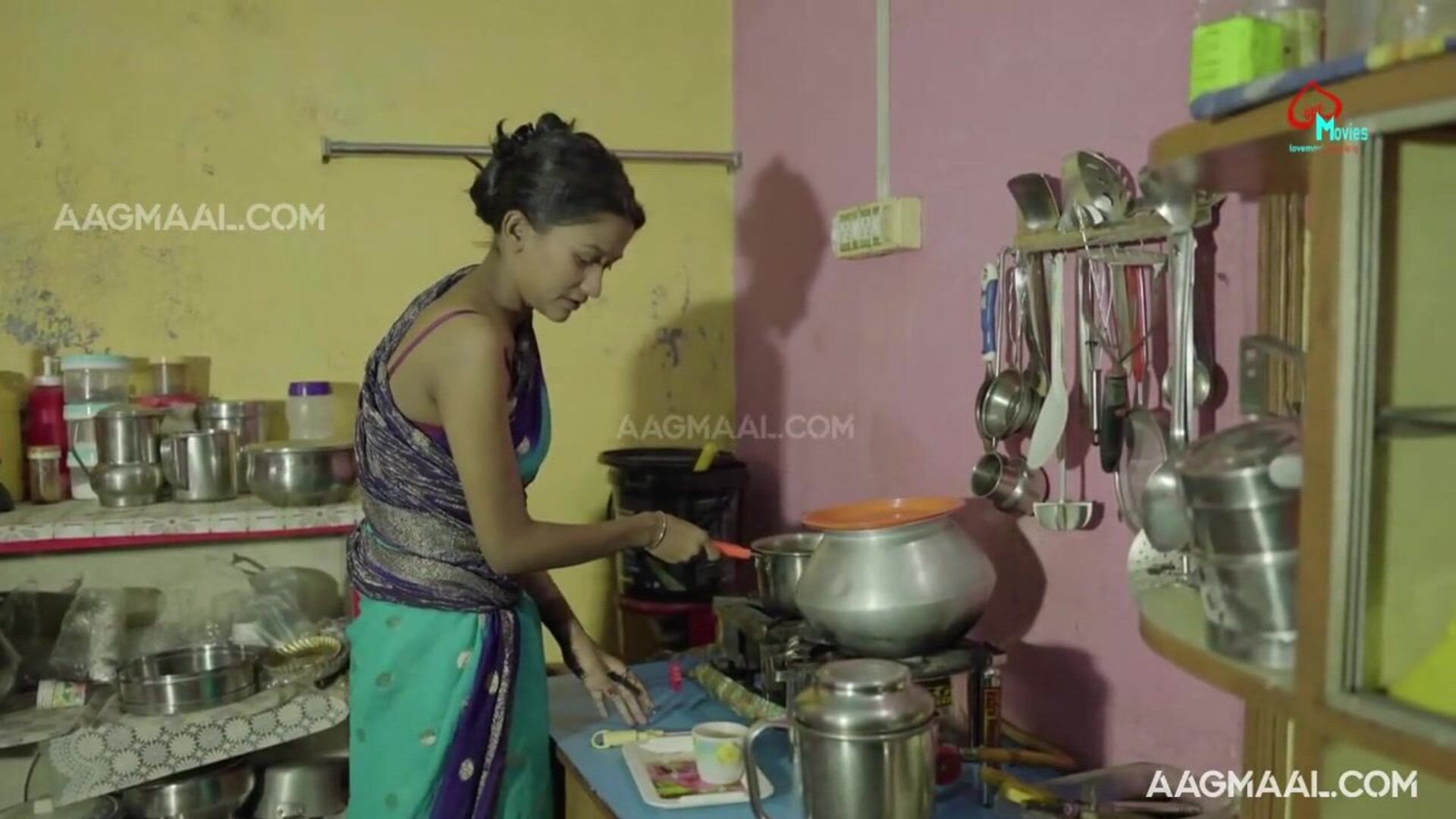 Doodh Wali Chaay Uncut (2021) LoveMovies Hindi Short Film - neelam - sapnasappu - tinanandy - tinadutta - sucharitabhattacharya - alkaraj - priyagamre - bhartijha - ayushijaiswal - suhanakhan