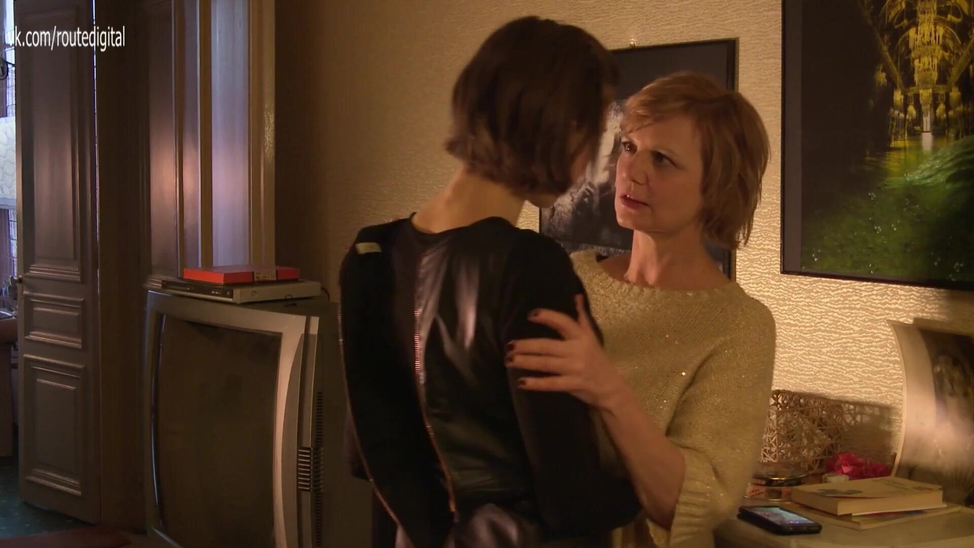 Fabienne Babe, Isabelle Prim, Anna Sigalevitch Que Le Diable Nous Emporte (FR 2018) - lesbian - small tits