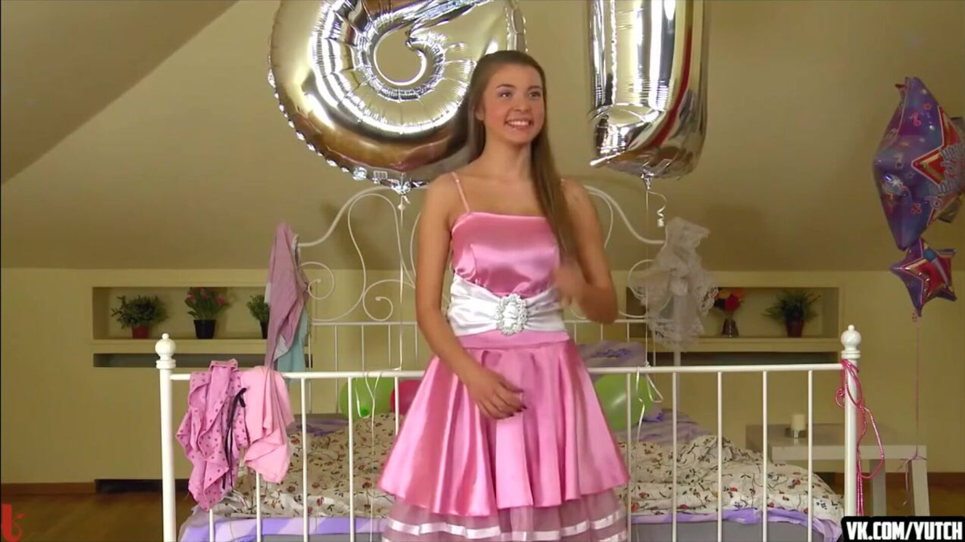 Happy 18th Birthday Roxy Bell!!! - anal - anal audition - anal casting - assfuck - audition anal - brunette - brunette anal - buttfuck - casting anal - cumshot