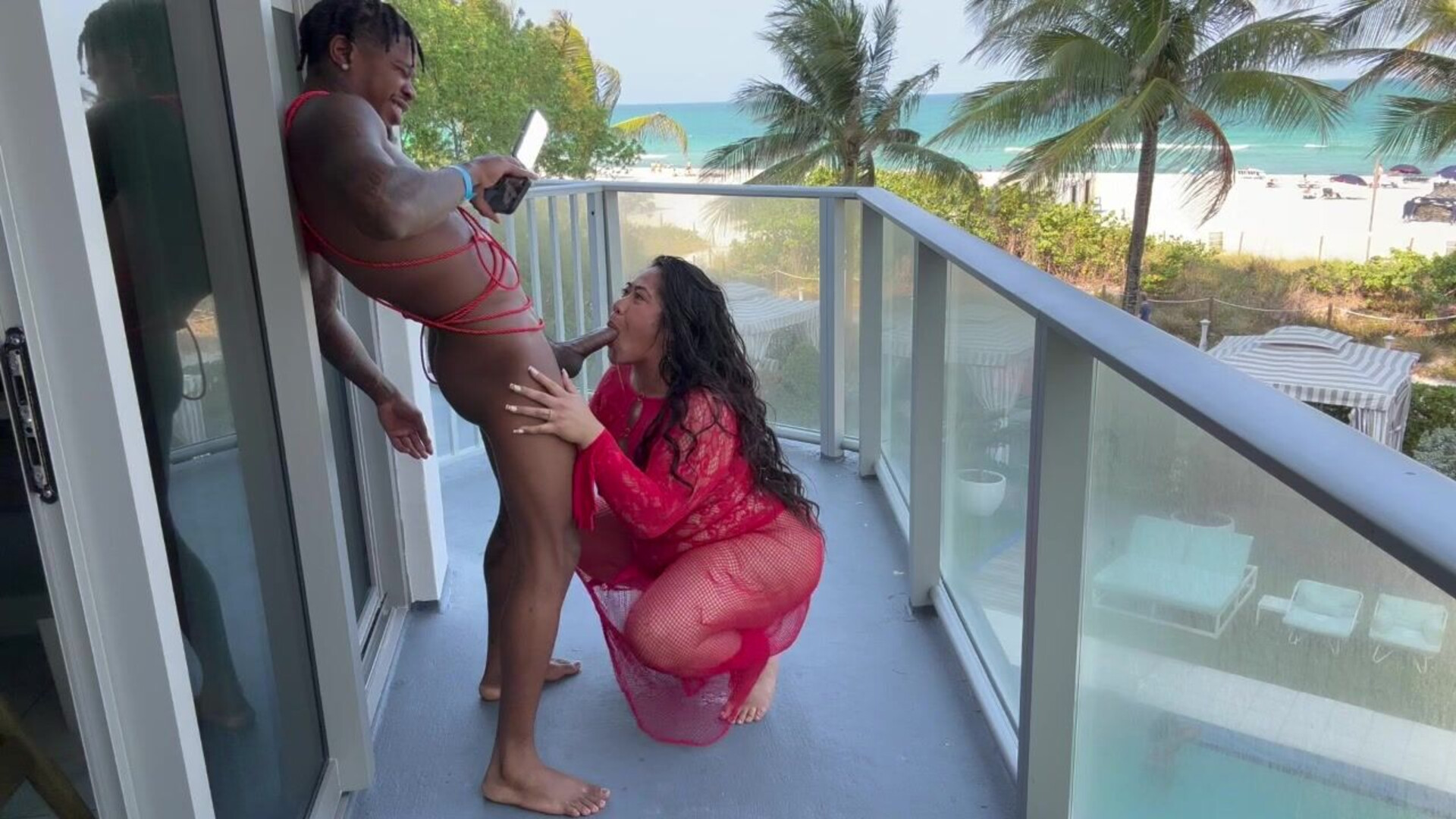 Island Booty vs Gucci xxx - booty - ass