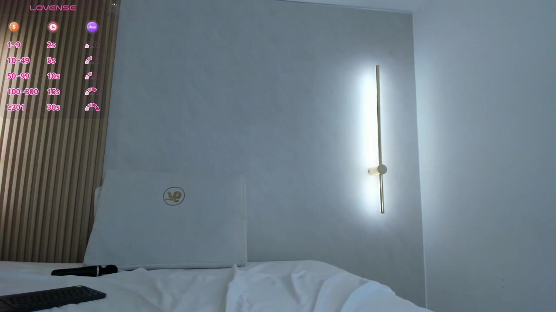 Mia Dollce 2025 12 12 05H44m04s - webcam