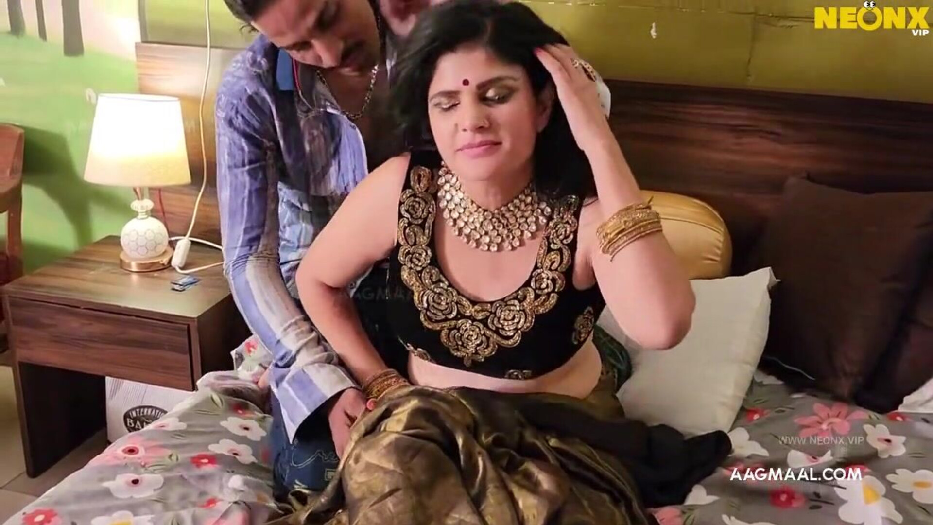 Naina Bhabhi Uncut (2022) NeonX Hindi Short Film - kanchanarora - sucharitabhattacharya - tinanandi - tinanandy - tinadutta - sapnasappu - kajalchauhan - nanditadutta - pallavipatil - priyasingh