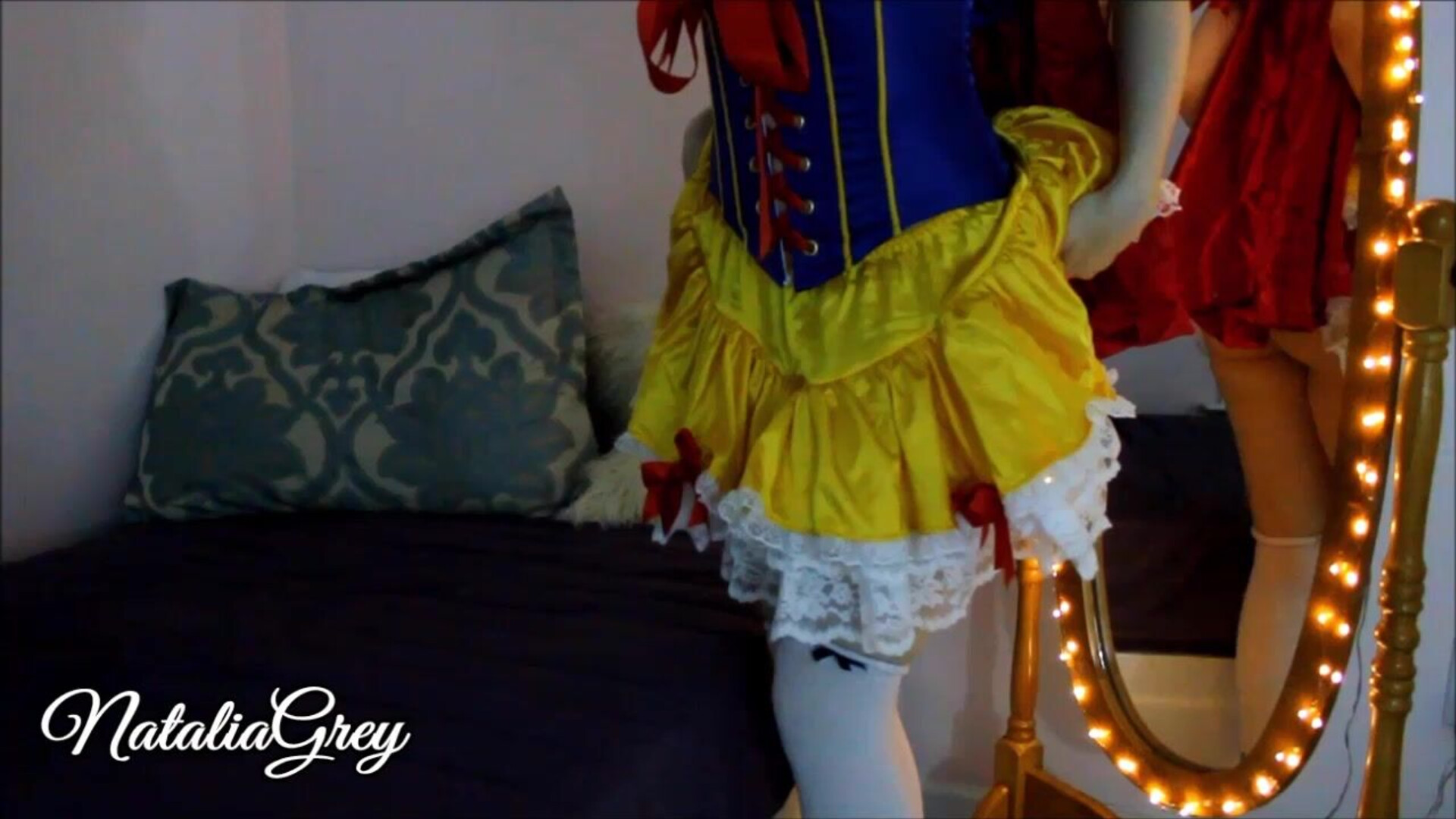 Natalia Grey Snowwhite - solo - amateur - big tits
