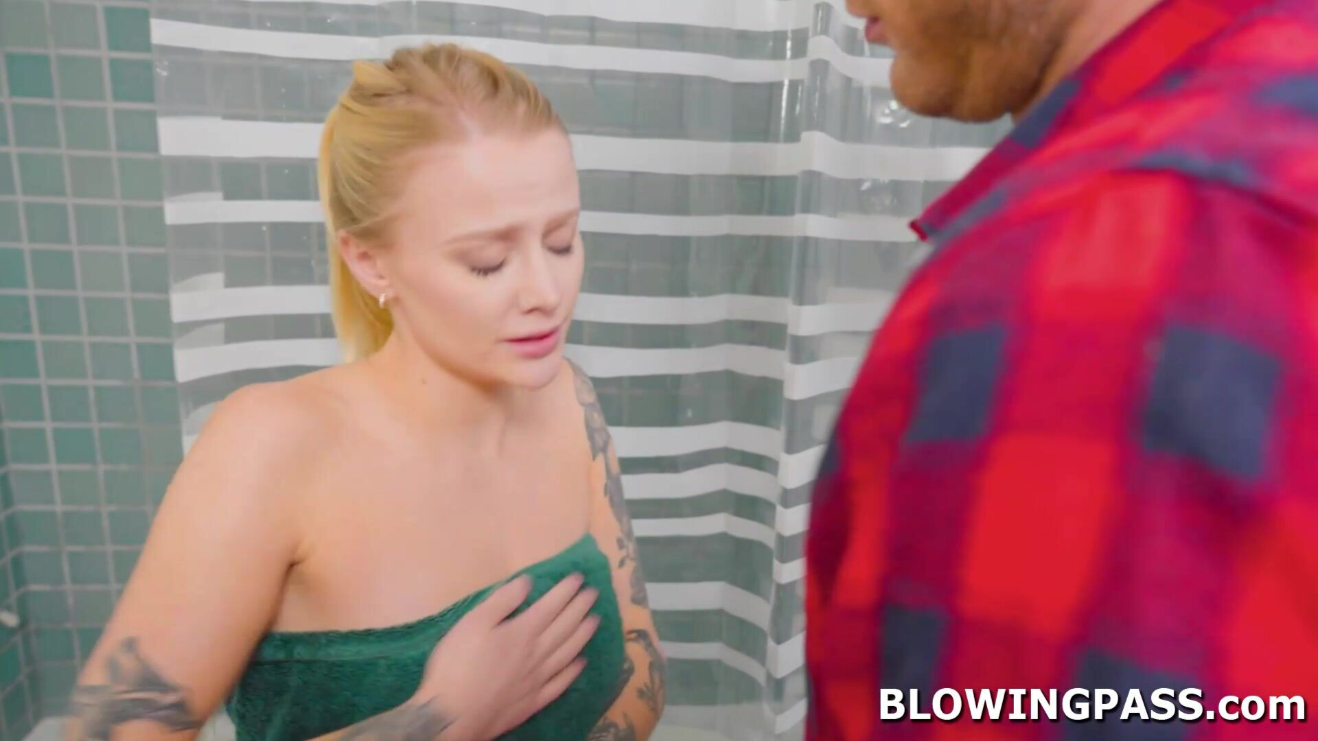 Never knew stepsis is good at blowjobs - facefuck - deepthroat - teen - stepsis - stepbro - family - big cock - pov - petite - small tits