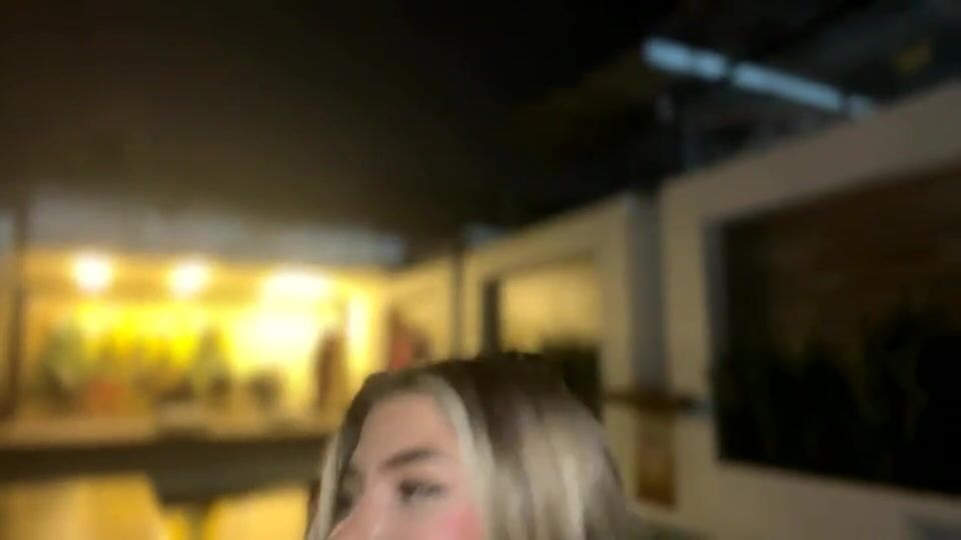 Penelopeblack 2025 12 05 21H47m19s - webcam