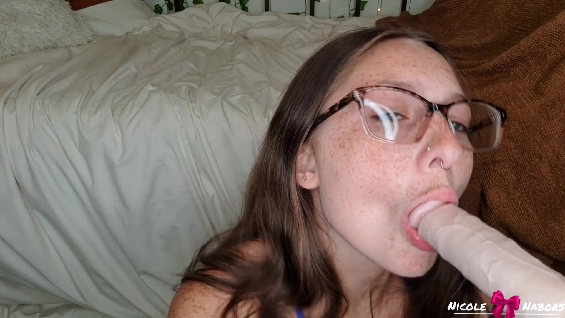 Step father in law Help - big ass - babe