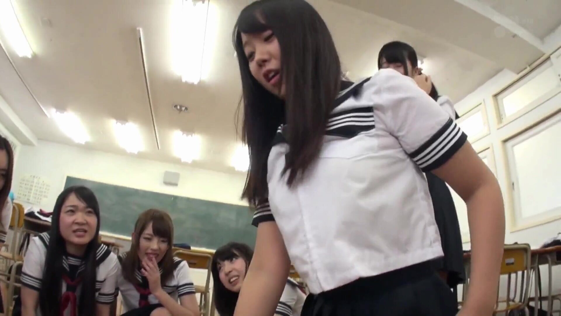 WANZ 463 I Accidentally Got On The Women Only Carriage - jav