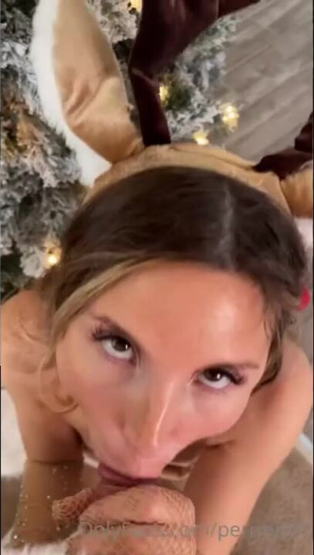 Xmas POV Blowjob - big ass - big tits - blowjob - sex - fuck