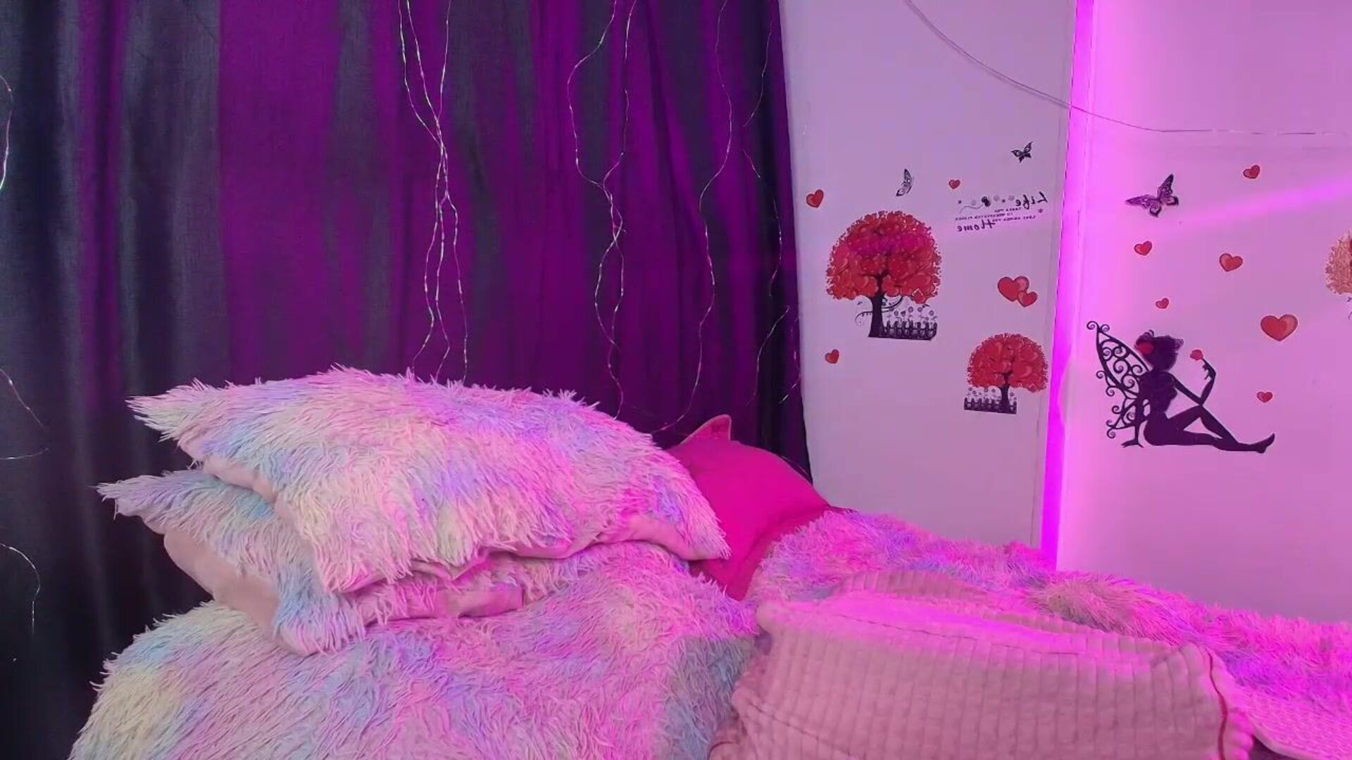 electraa queen 2025 11 29 23h55m46s - webcam