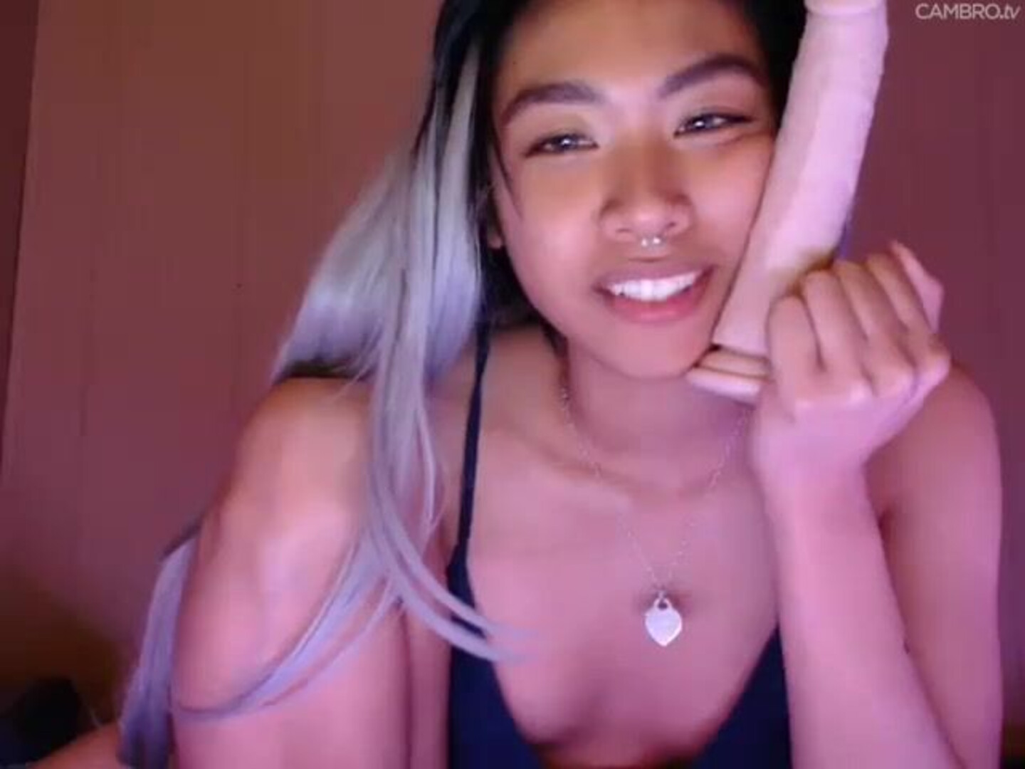 fruitythot Chaturbate Asian camwhore shows brown nipples, toying pussy - asian