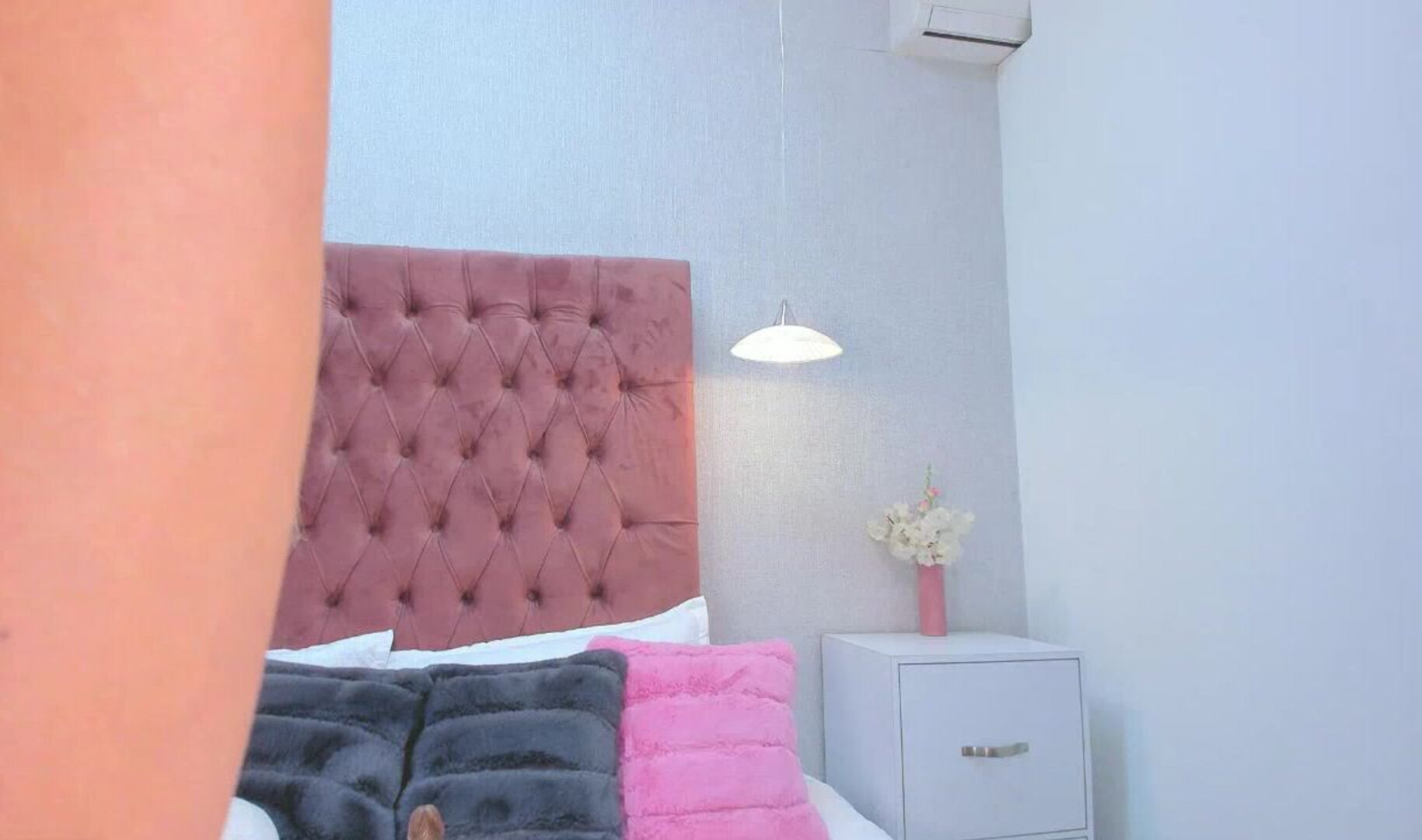 meganchase 2025 11 24 17h06m26s - webcam