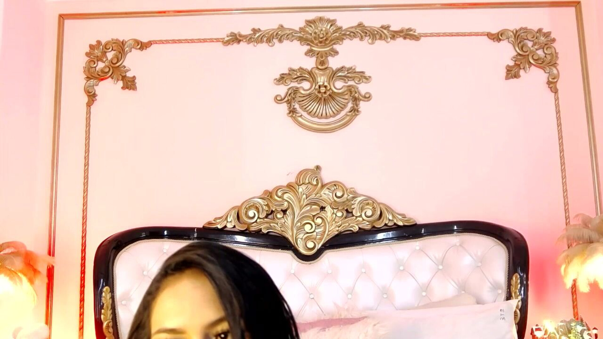 nikoljhones 2025 12 26 23h53m51s - webcam