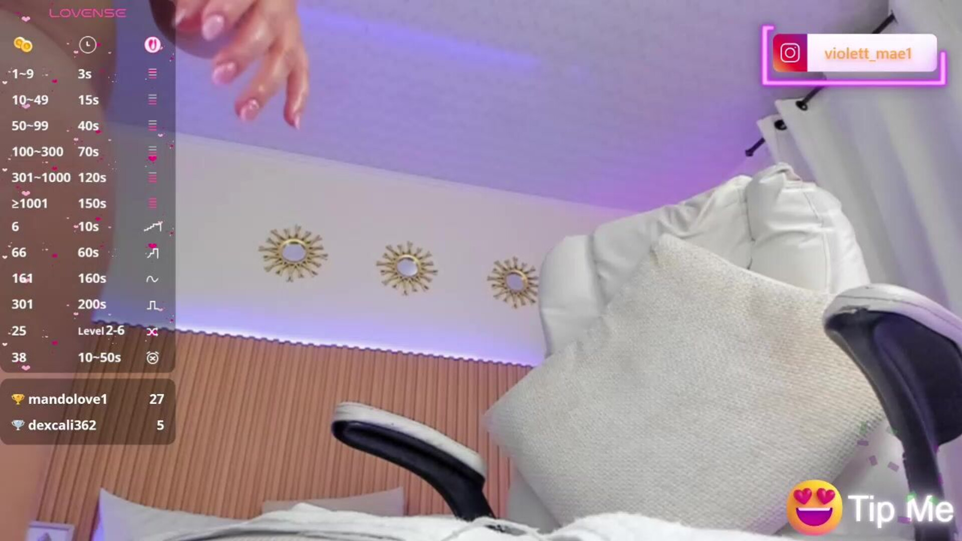 violett mae 2025 11 22 20h33m37s - webcam