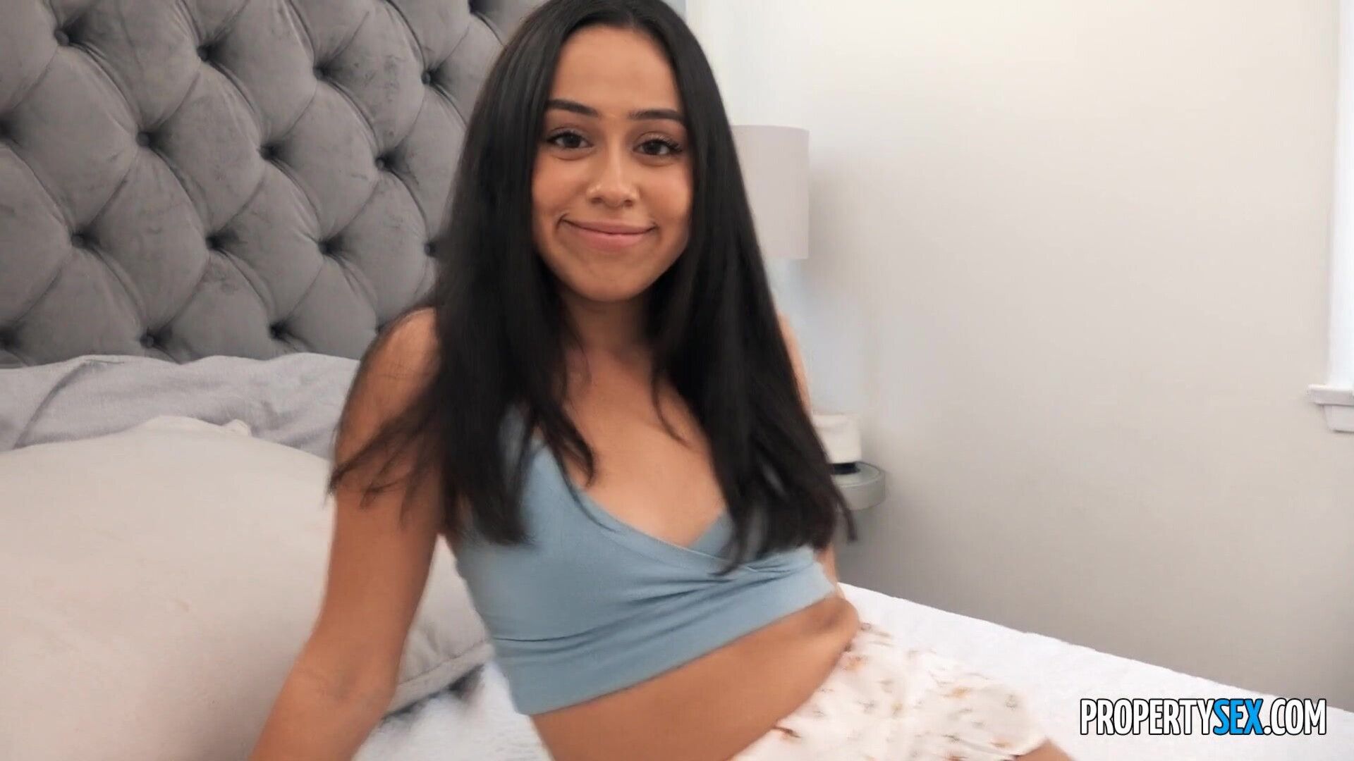 Dania Vega Mom's Out of Town - latina