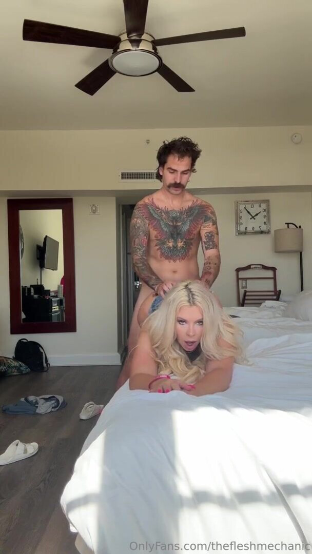 Destiny Jaymes visiting - destiny_aymes