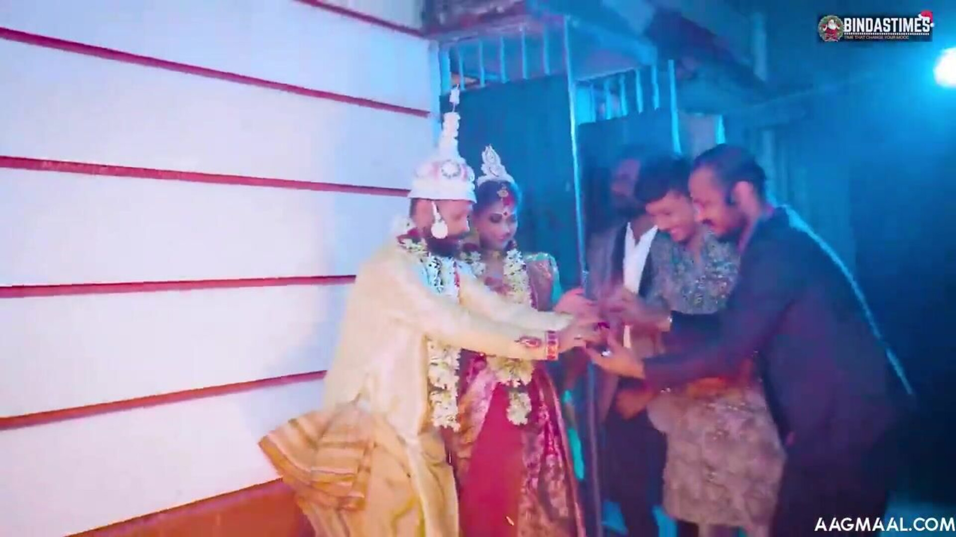 GangBang Suhagarat Uncut (2023) BindasTime Hindi Hot Short Film - sharonparmar - ritupandey - prajaktajahagirdar - nikitabhardwaj - nikkuverma - sofiyashaikh - neelam - sapnasappu - bhargavidebi - bhargavidevi
