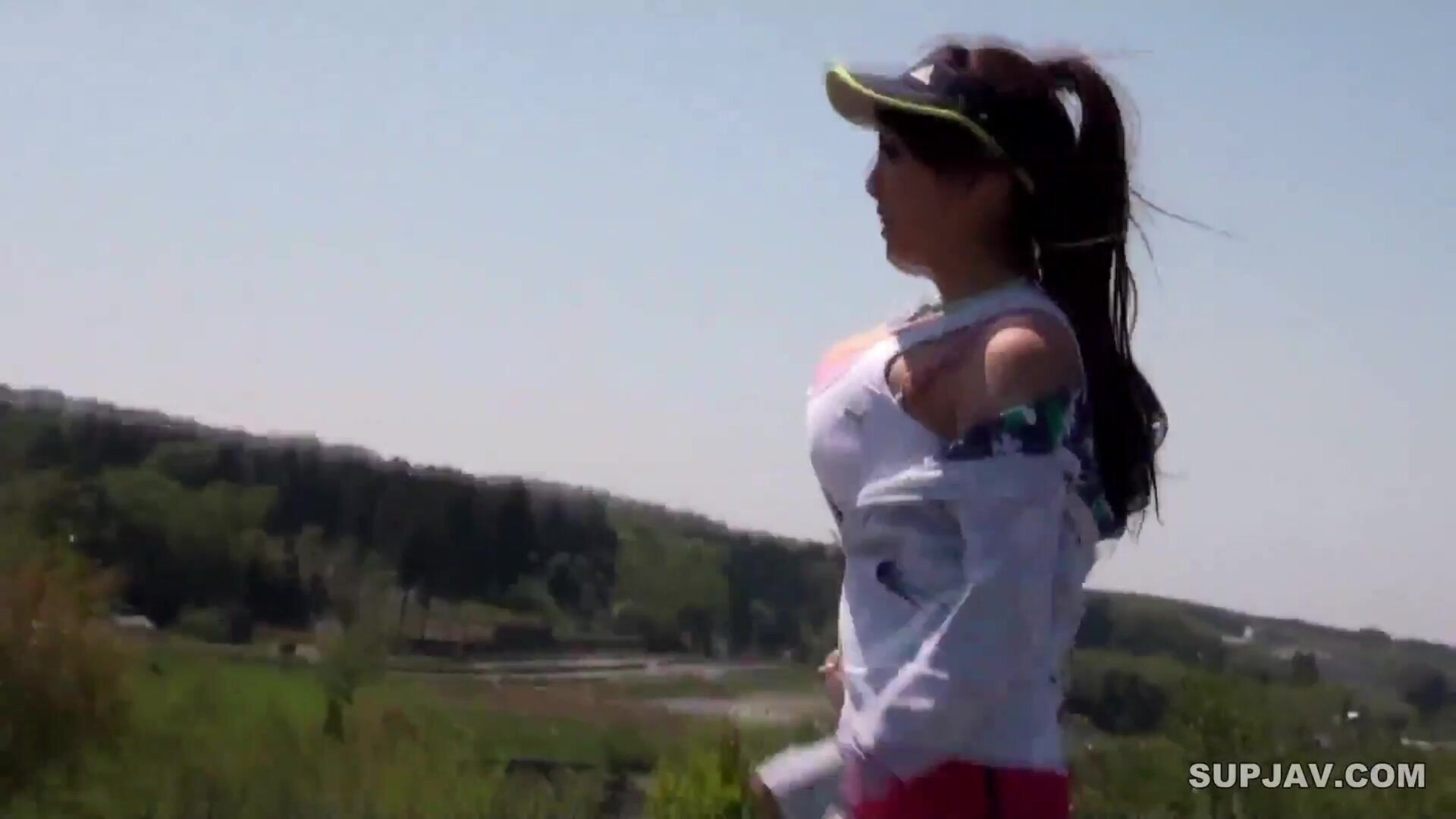 Hitomi Jogs and gets Fucked - hitomi - hugetits - huge natural tits