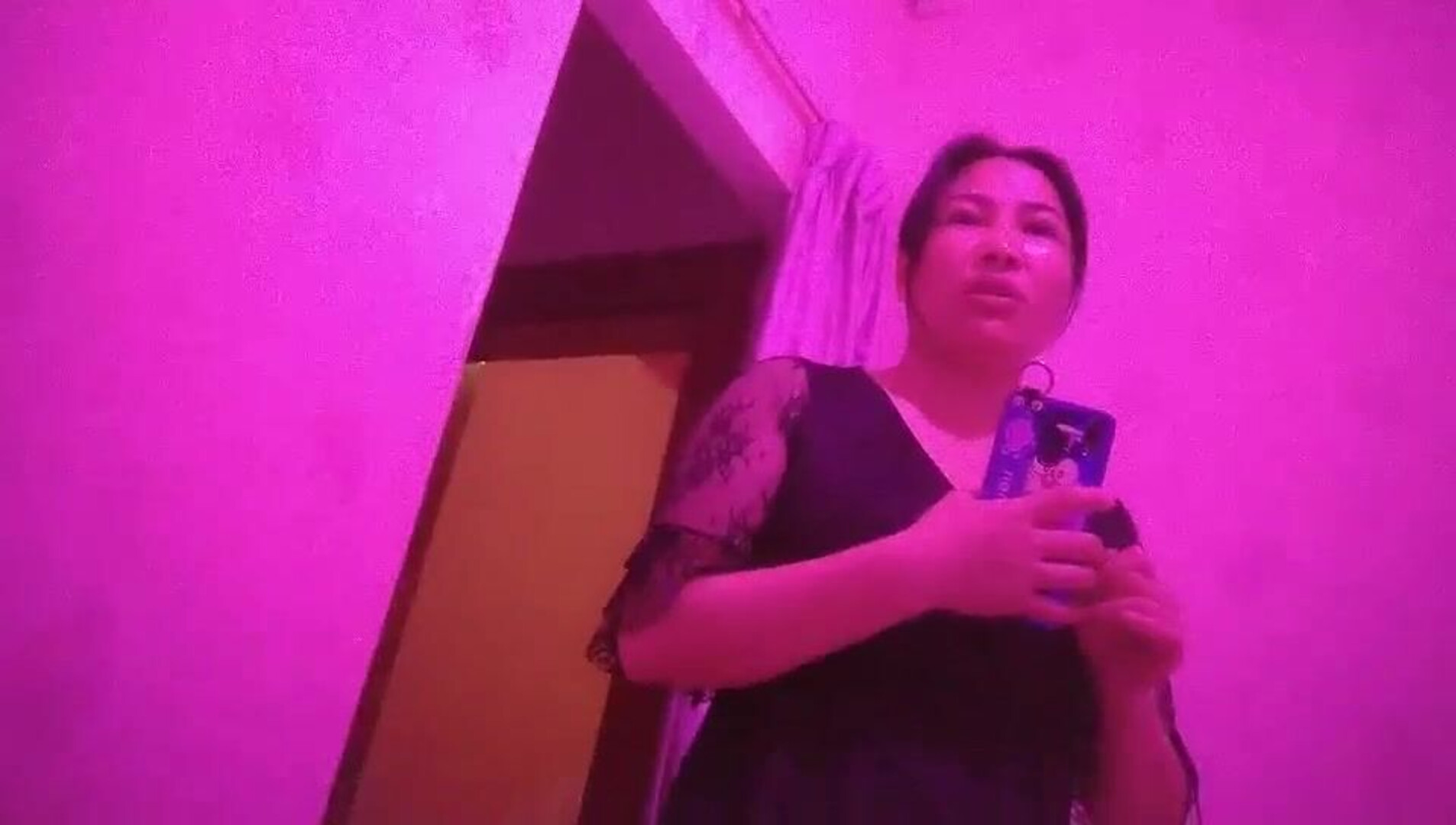 Homemade Selfies And Sneak Shots 收集整 011 表哥扶贫探花会所 第一场 20210514 - asian - hardcore