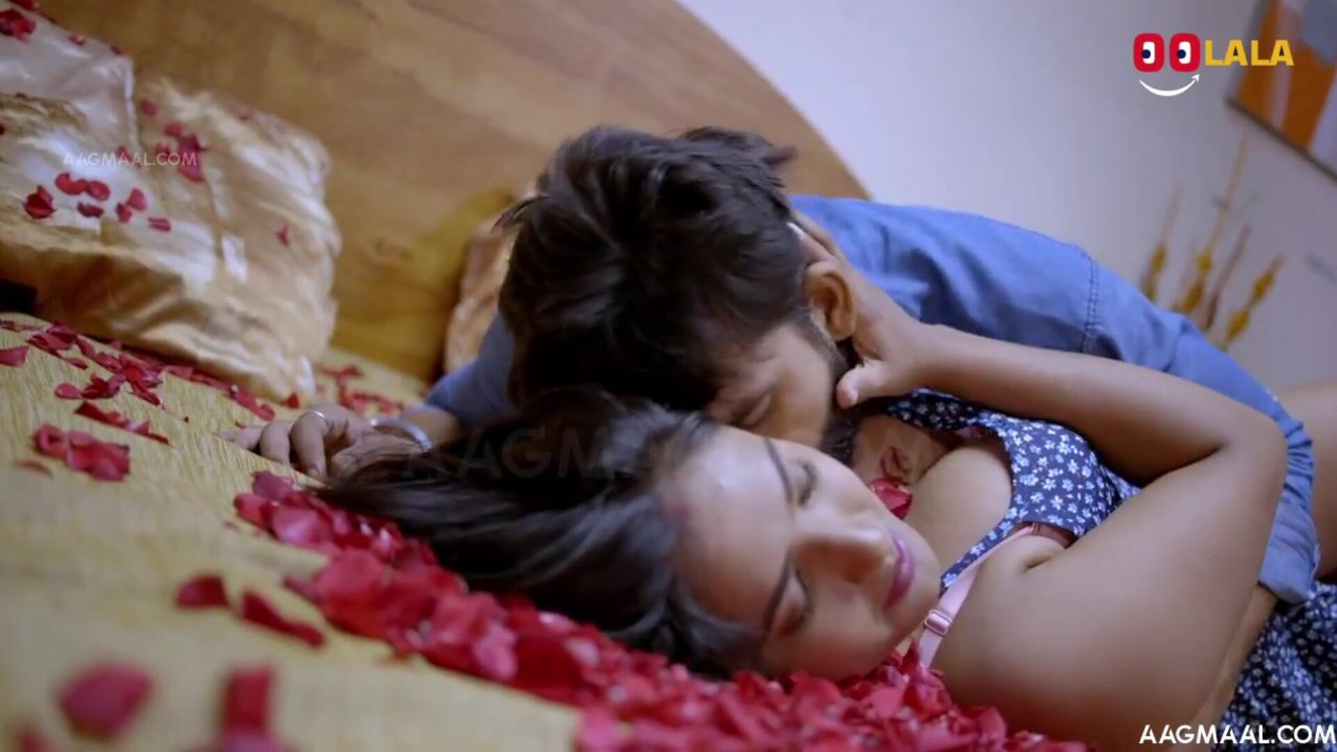 Jija Ji Season 01 Episode 02 (2023) Oolala Hindi Hot Web Series - jinnijazz - prajaktajahagirdar - neelam - sapnasappu - arpitadey - tinanandy - tinadutta - bhargavidebi - bhargavidevi - sucharitabhat