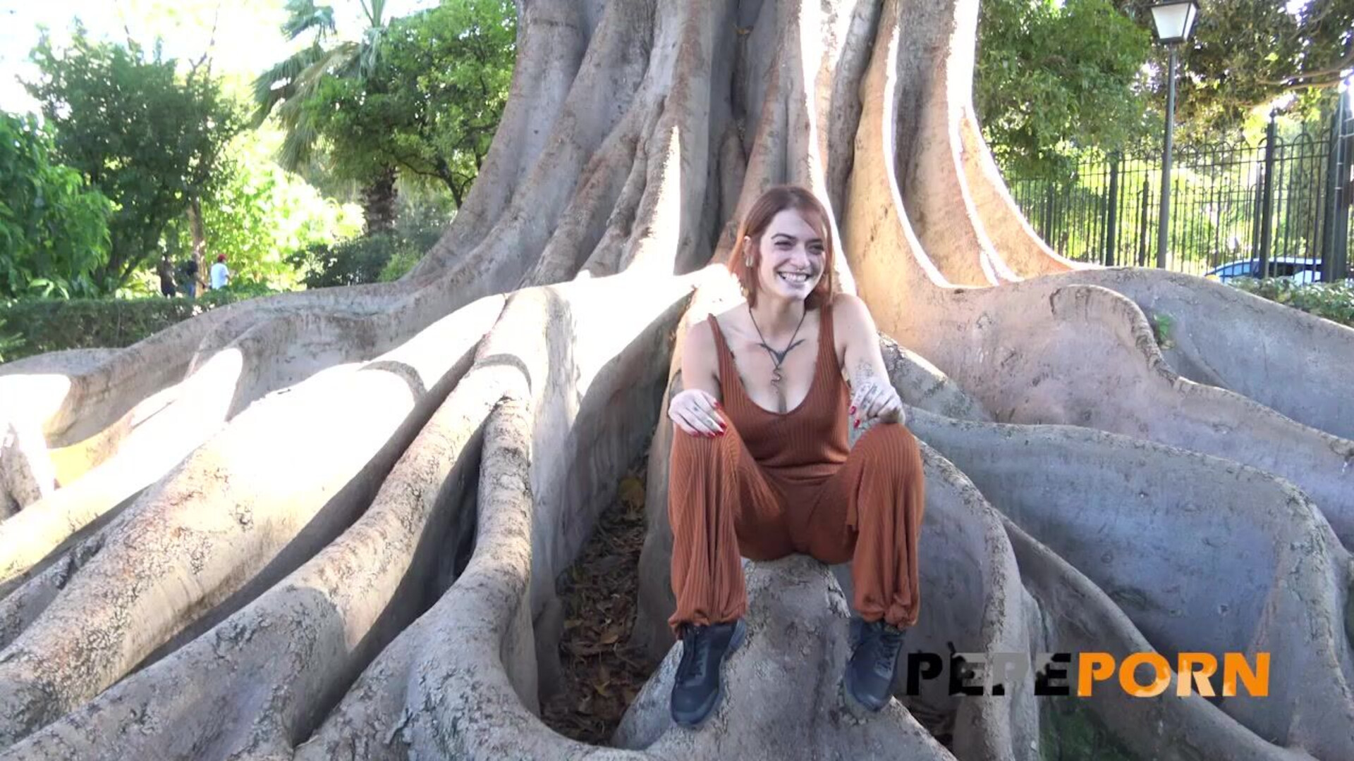 Malafalda Cara de Angel, cuerpazo del Demonio y una garganta muy profunda - spanish - latin - big ass