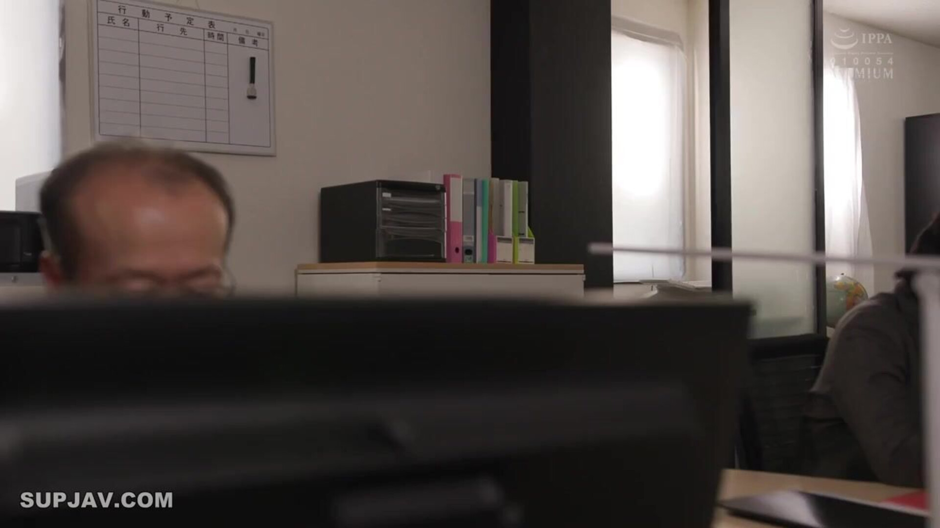 PRED 680 Karen Yuzuriha, a busty secretary whose whole - jav