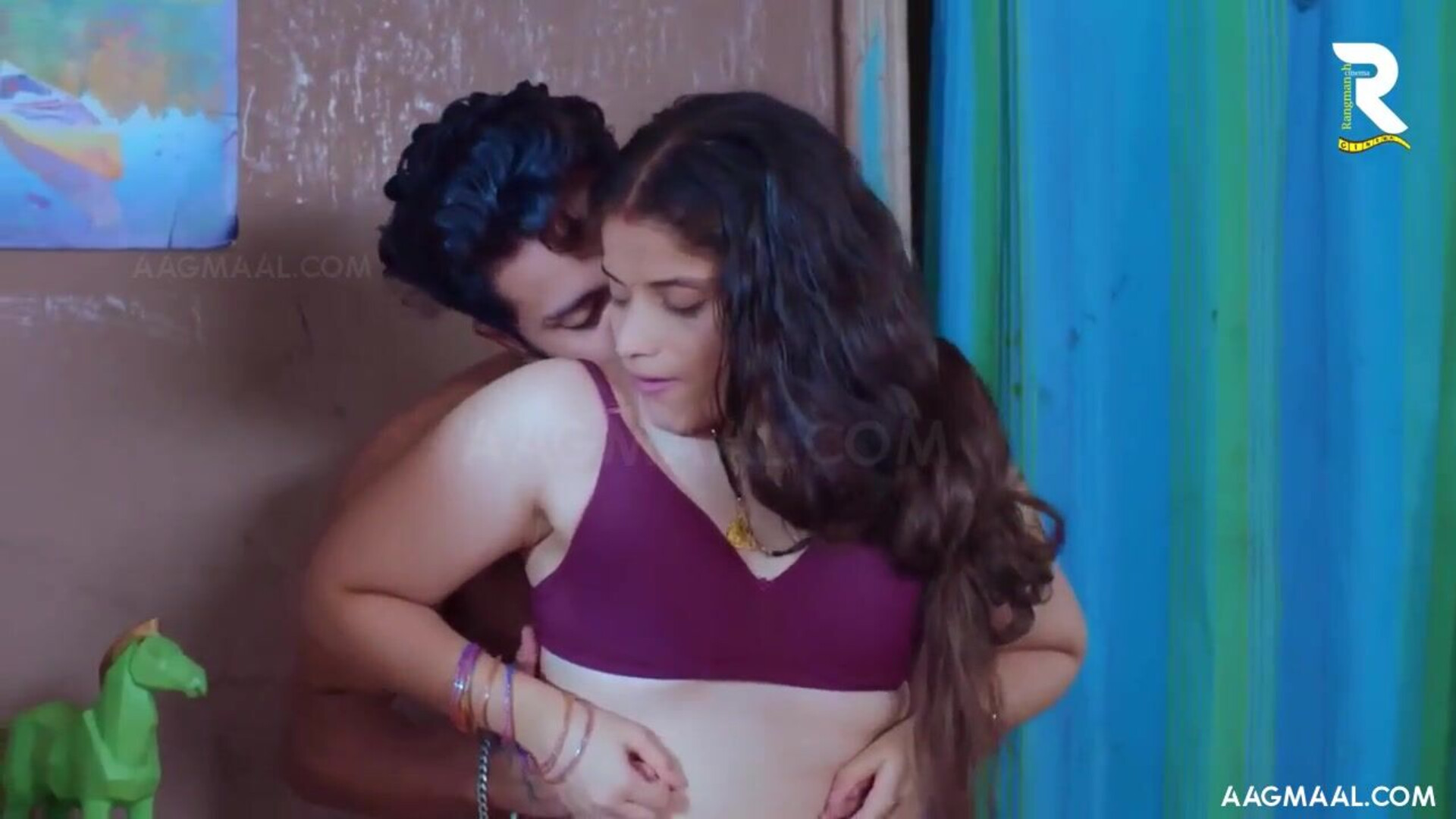 Padosan Season 01 Episode 02 (2024) Rangmanch Hindi Hot Web Series - poulamichatterjee - riyagupta - neelam - nehalvadoliya - amesha - mimdas - binduthakur - gargikhakhalary - priyagamre - bhartijha