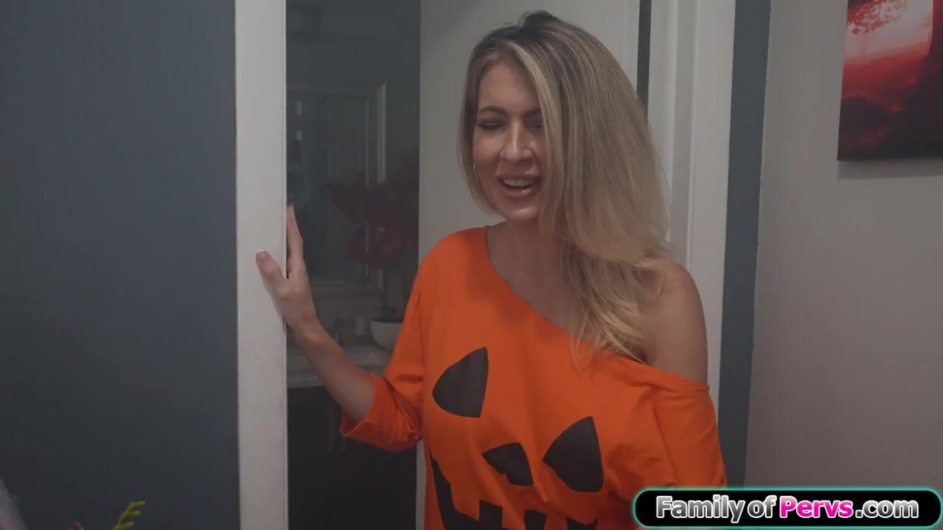 Wanna hear how I made my stepmom squirt - stepmom - stepson - squirt - taboo - old and young - big cock - big tits - mature - deepthroat - kiss